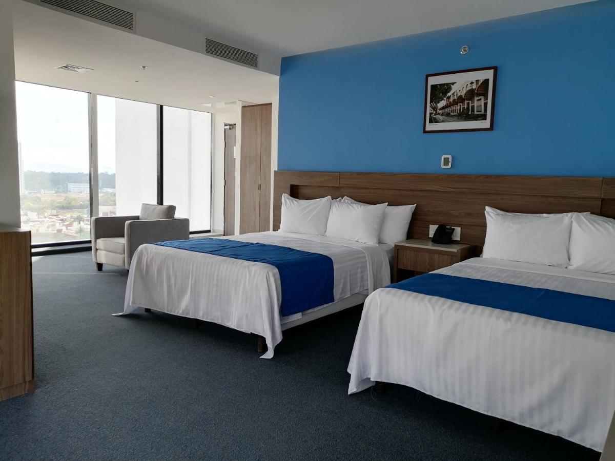 Suite with 2 Queen Beds, Non-Smoking,1038471451:JPEG