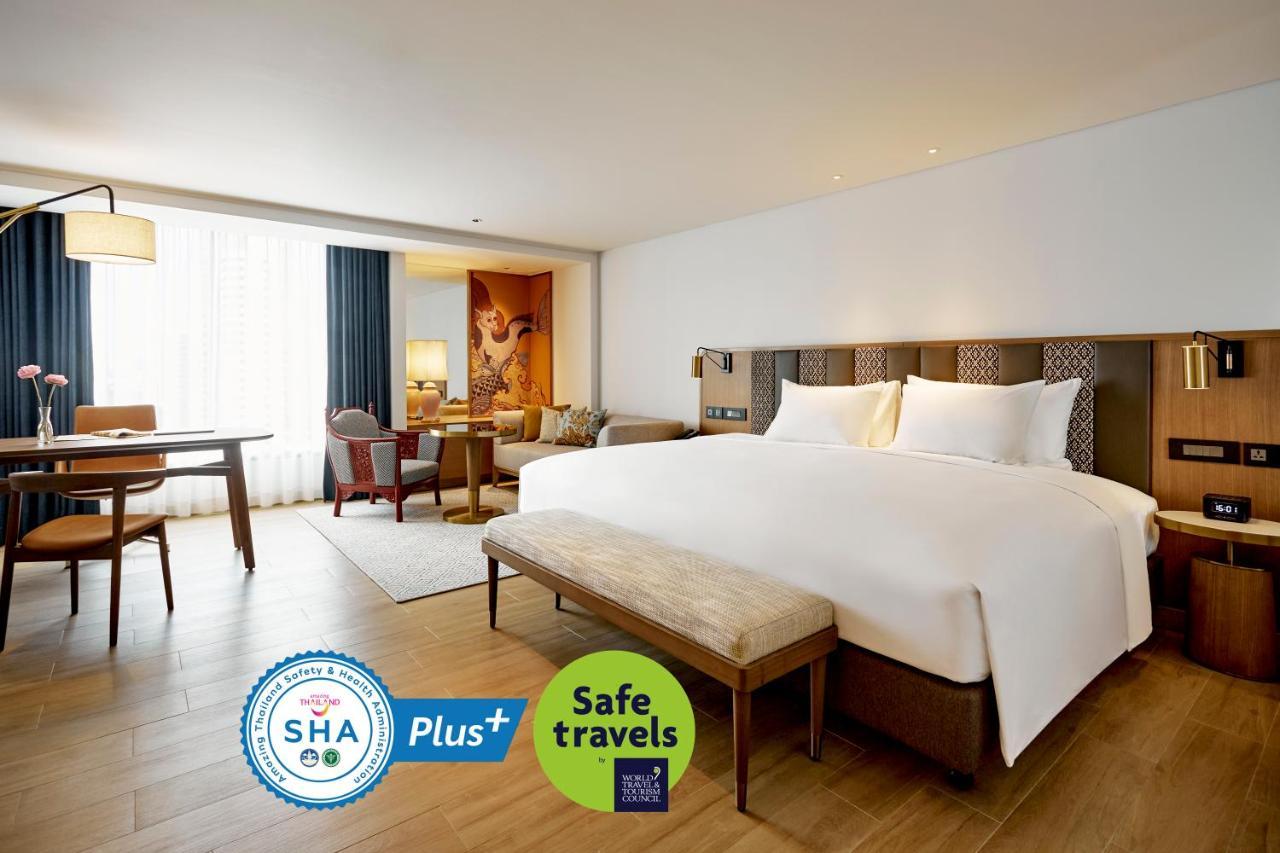 Suite Junior con cama extragrande California