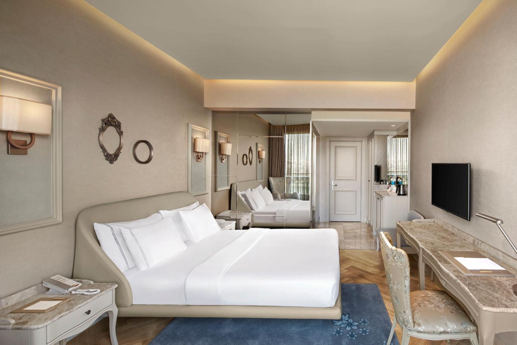 Habitación Doble Deluxe con balcón y vistas al mar