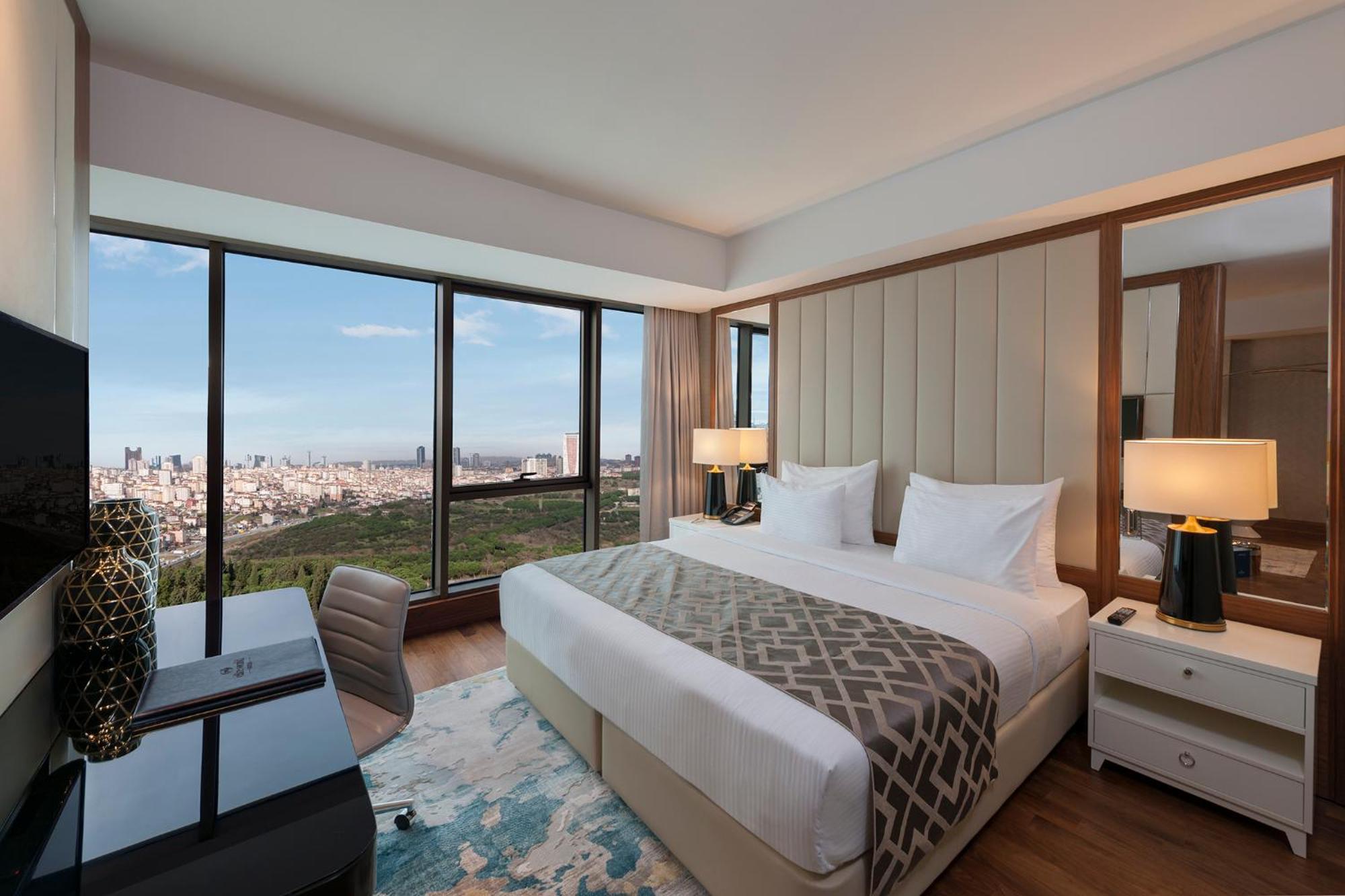 Suite King Size Bed,1113680502:JPEG