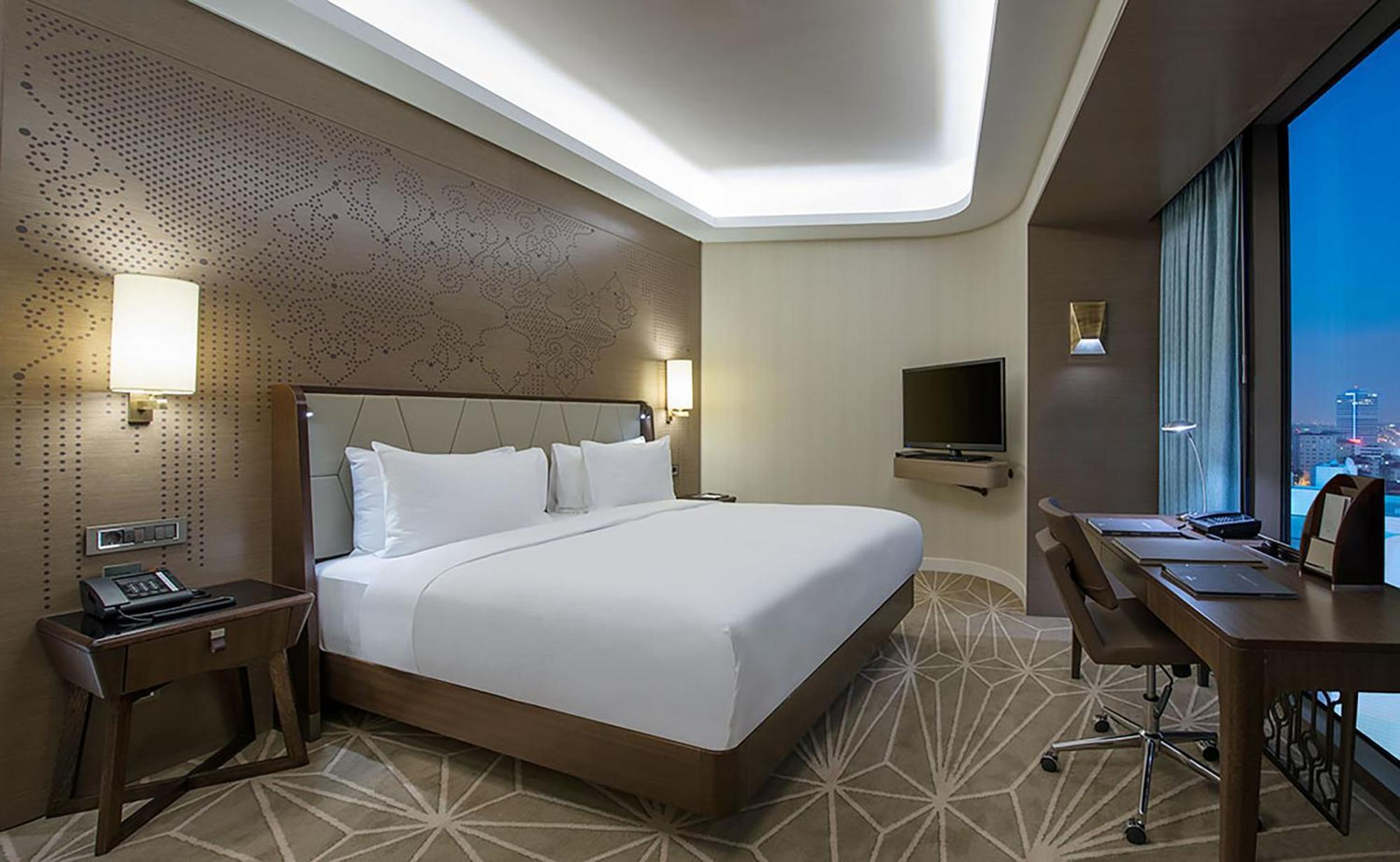 Habitación con cama extragrande