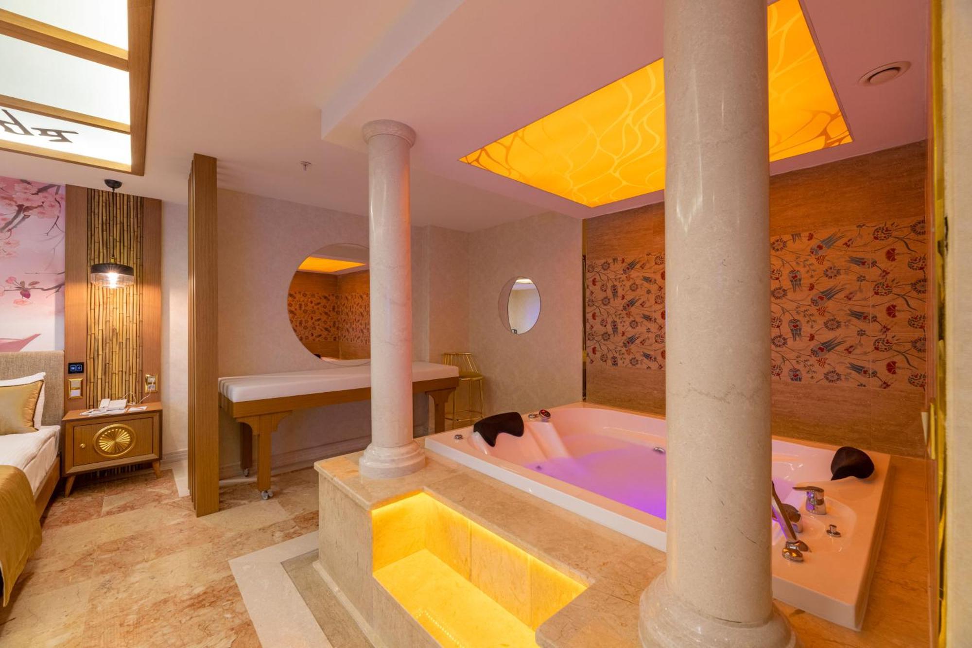Suite Premium con baño turco