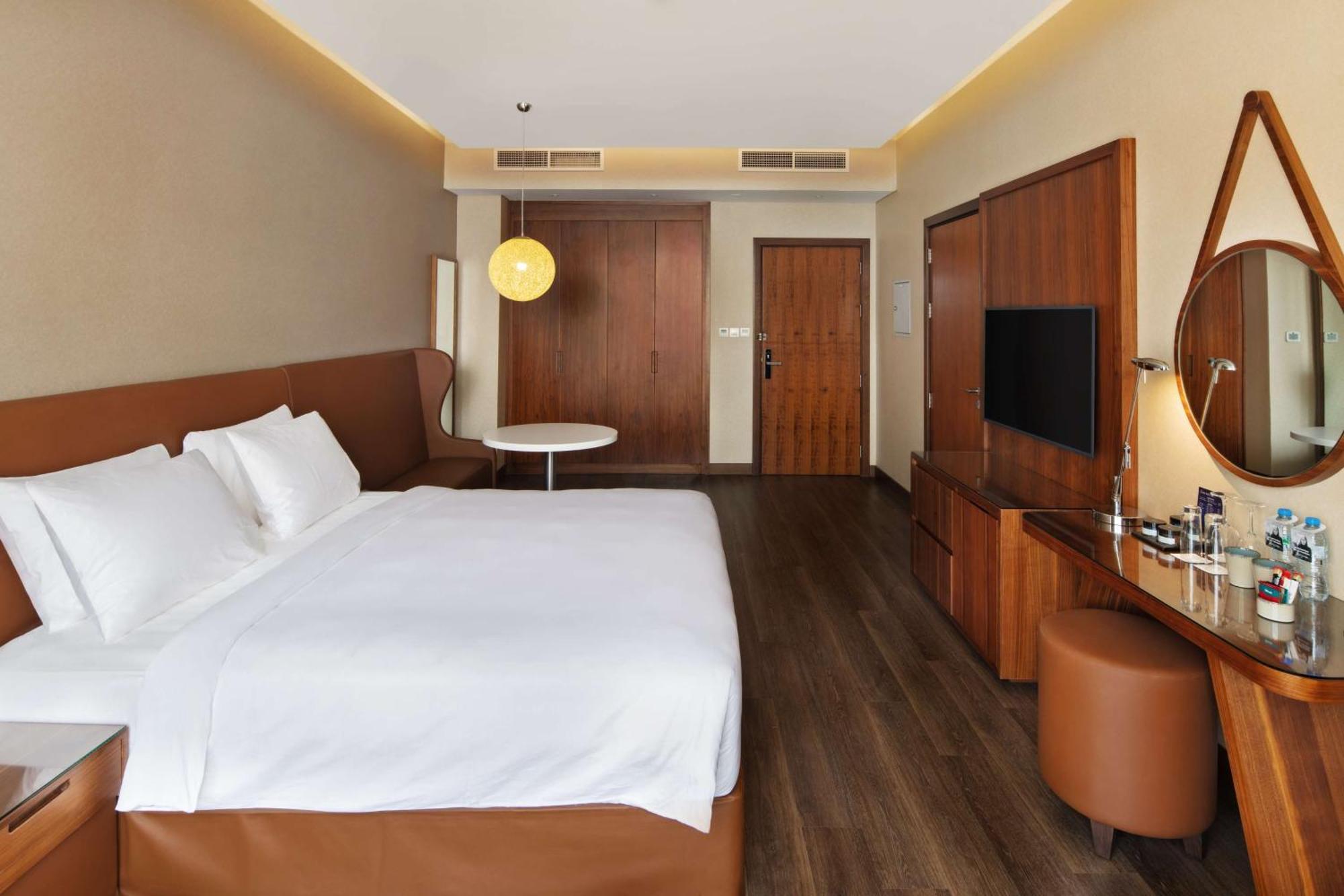 Habitación Executive con vistas al canal y acceso al salón