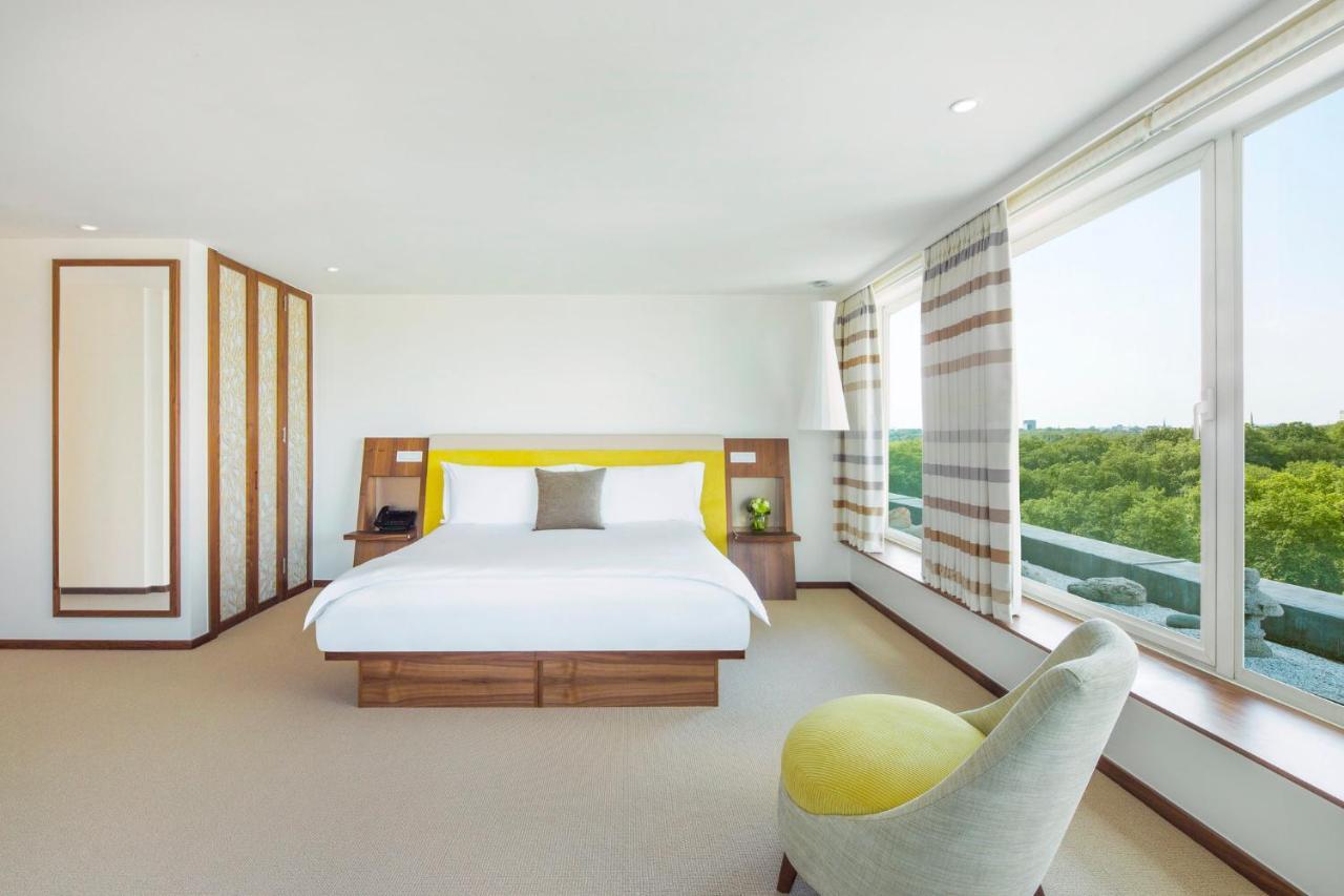 Suite Junior con vistas al parque