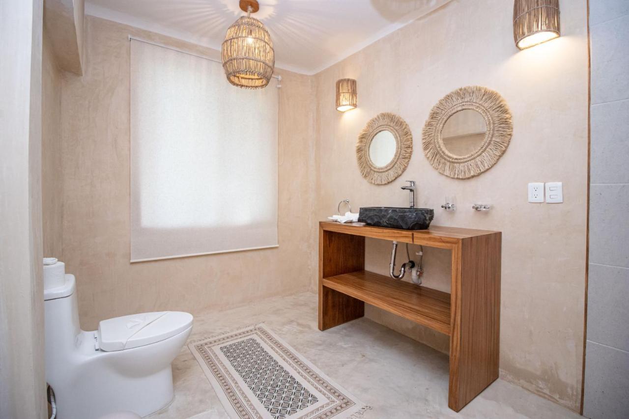 Two-Bedroom Suite,1328884034:JPEG