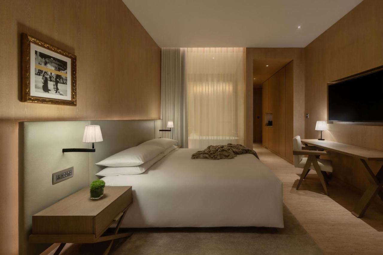 Habitación Doble Superior con balcón - 1 cama extragrande - Planta superior