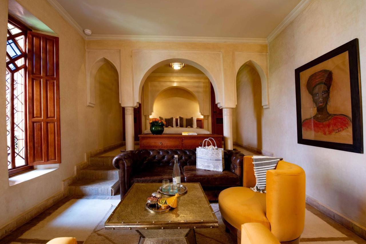 Deluxe Suite Limoun