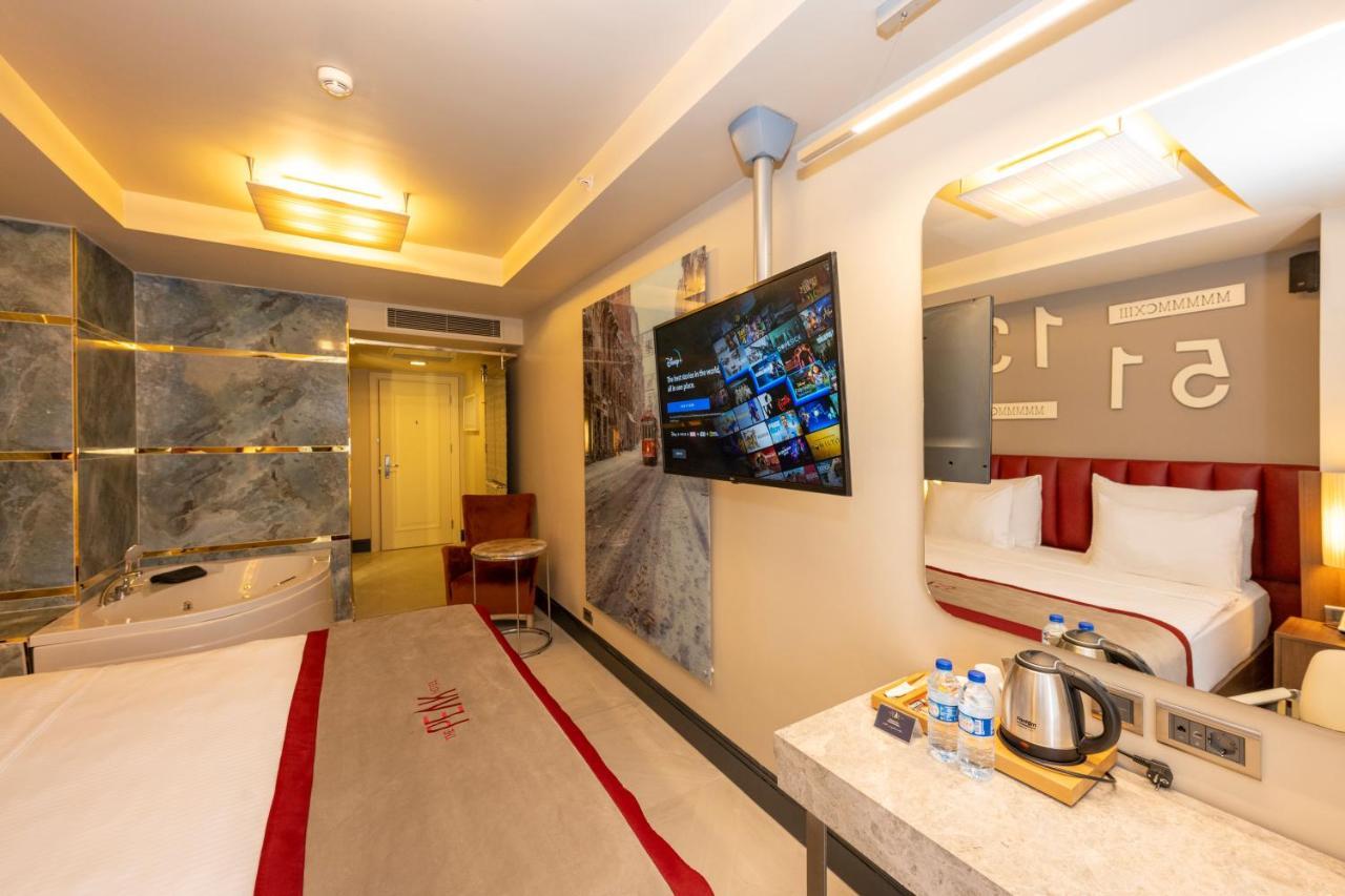 Habitación Deluxe con bañera de hidromasaje y balcón