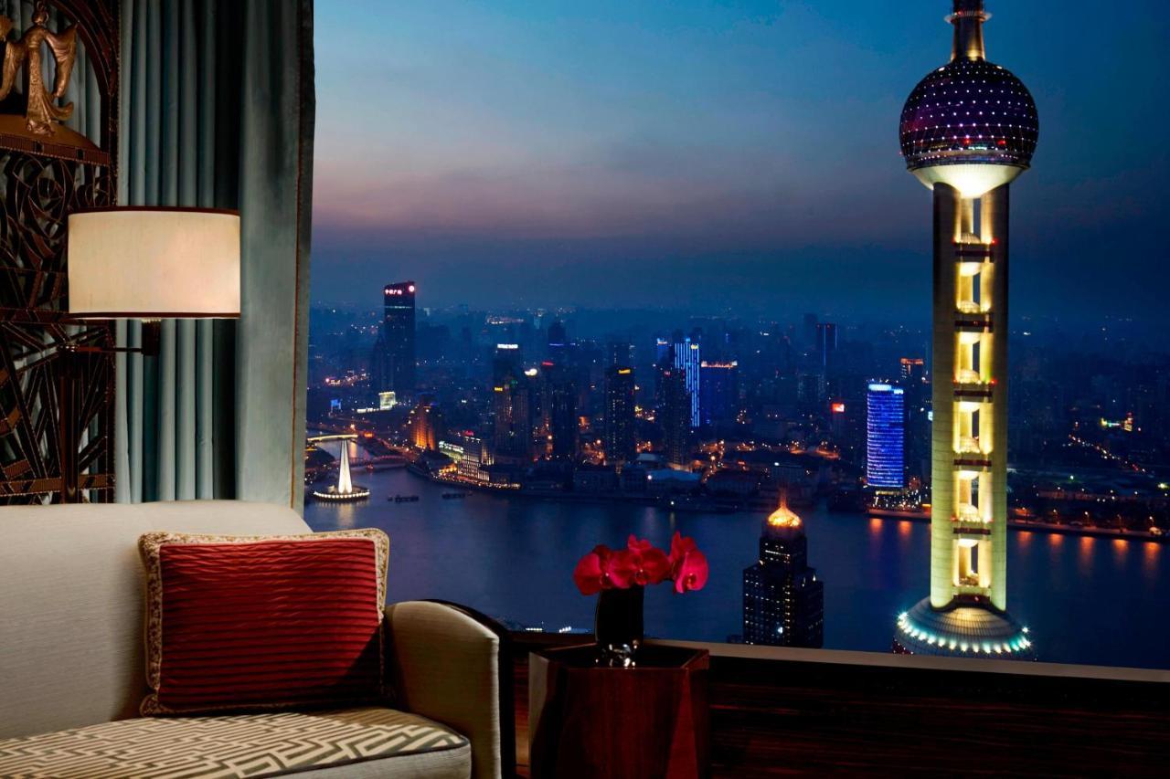 Habitación Club Pearl Tower con cama extragrande