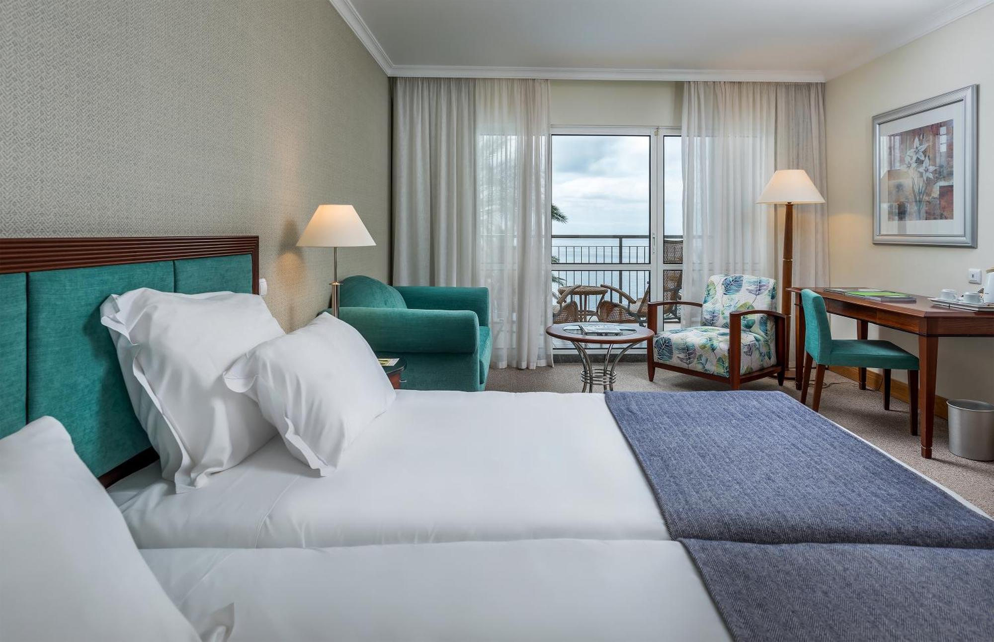 Suite con vistas al mar y cama supletoria