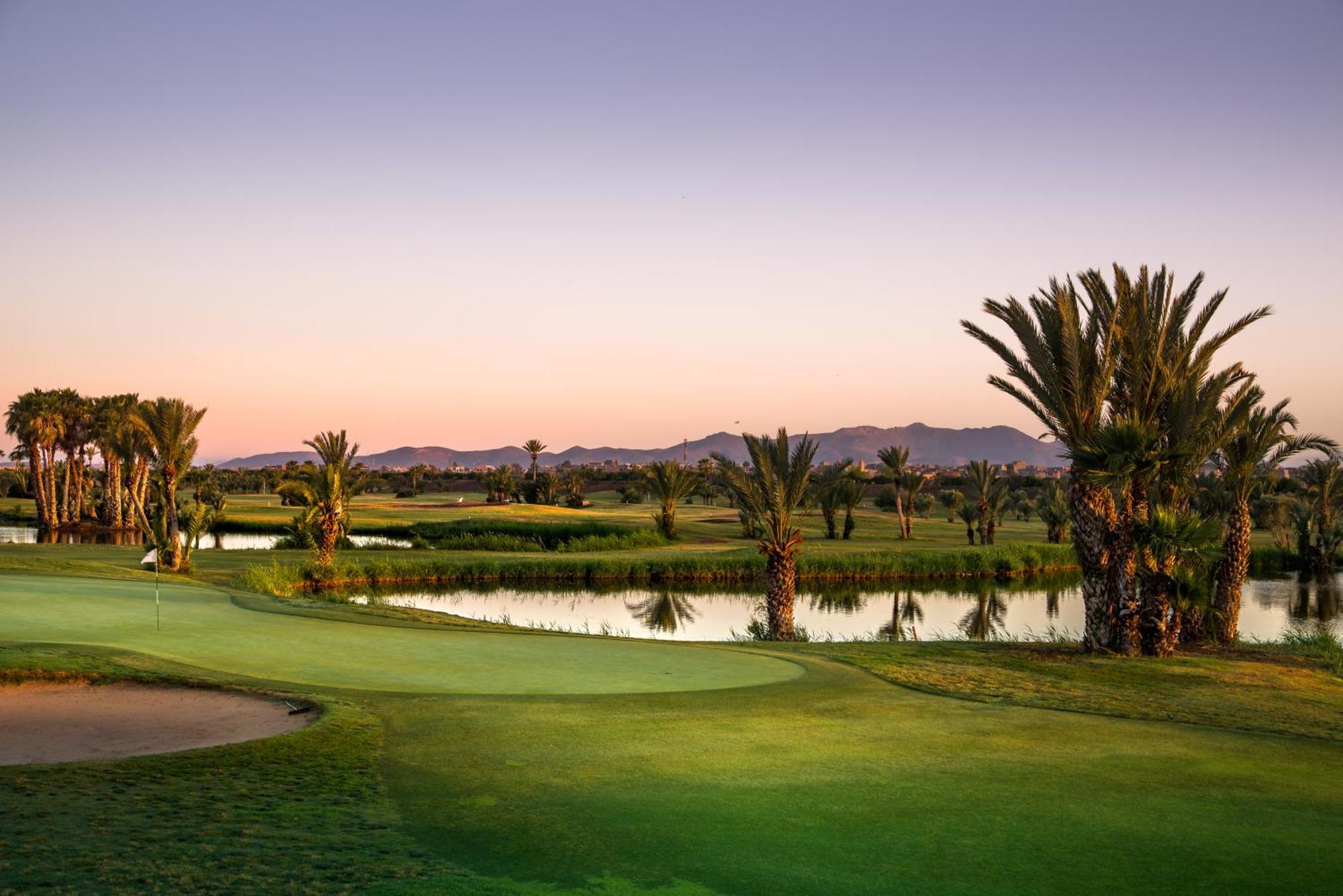 Specious Golf Course View @Du Golf Area