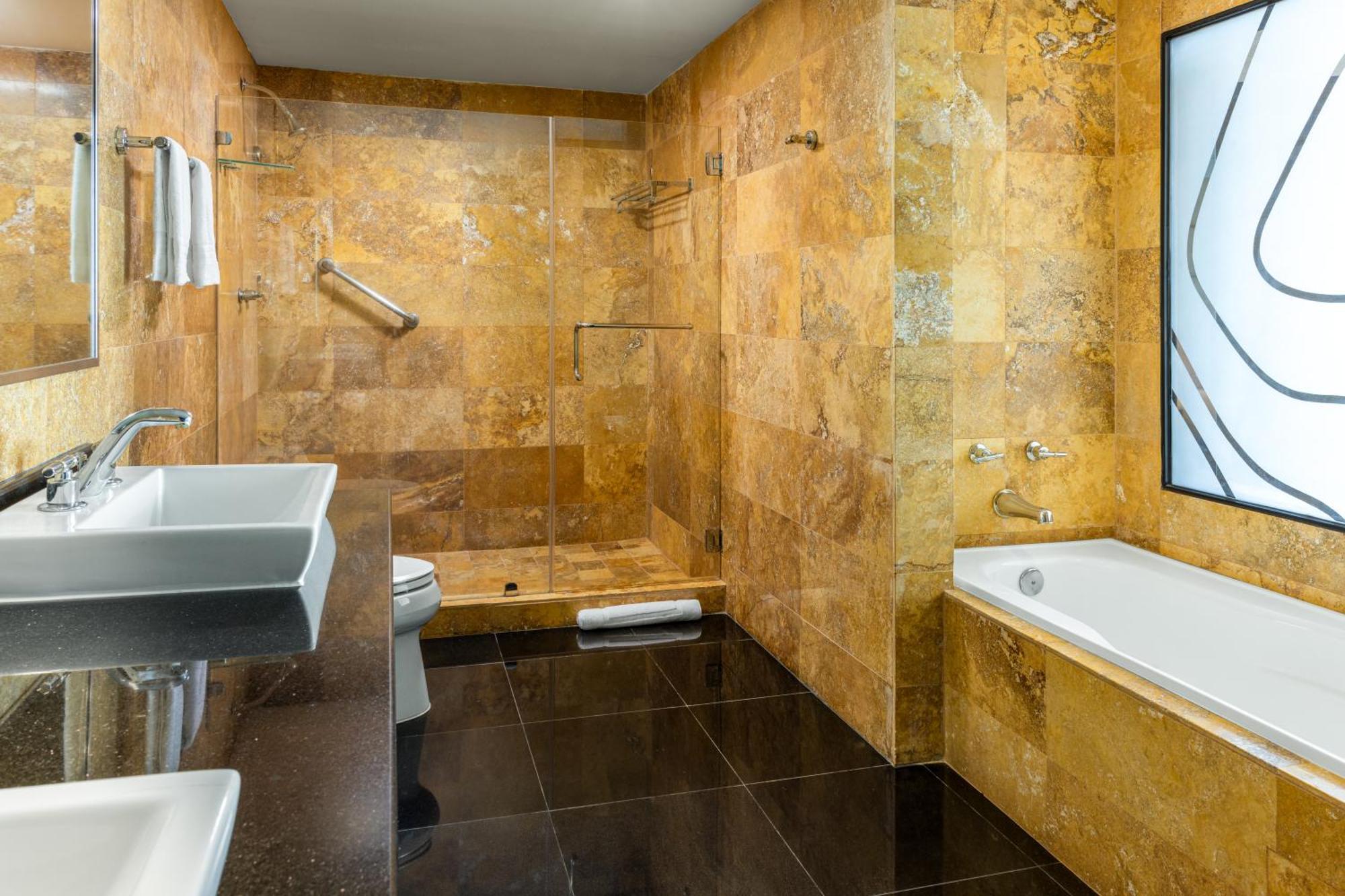 Suite Diamond de 1 dormitorio más amplia - Acceso al club lounge
