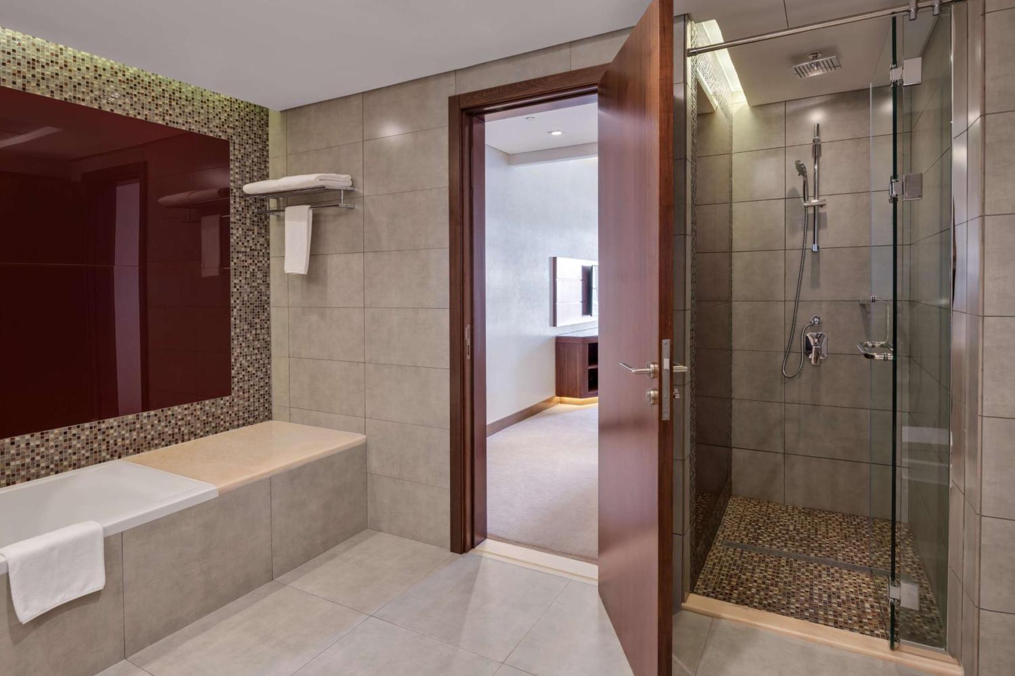 Habitación Premium con balcón y vistas al centro de la ciudad