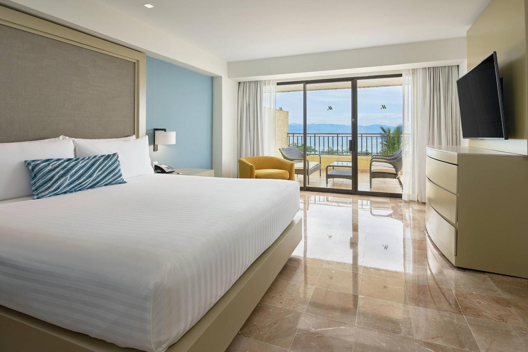Suite Ambassador más amplia de 1 dormitorio con vistas al mar - 1 cama extragrande