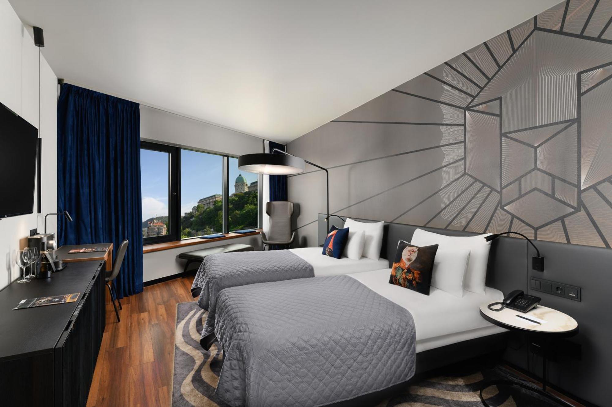 Habitación Doble con vistas al castillo
