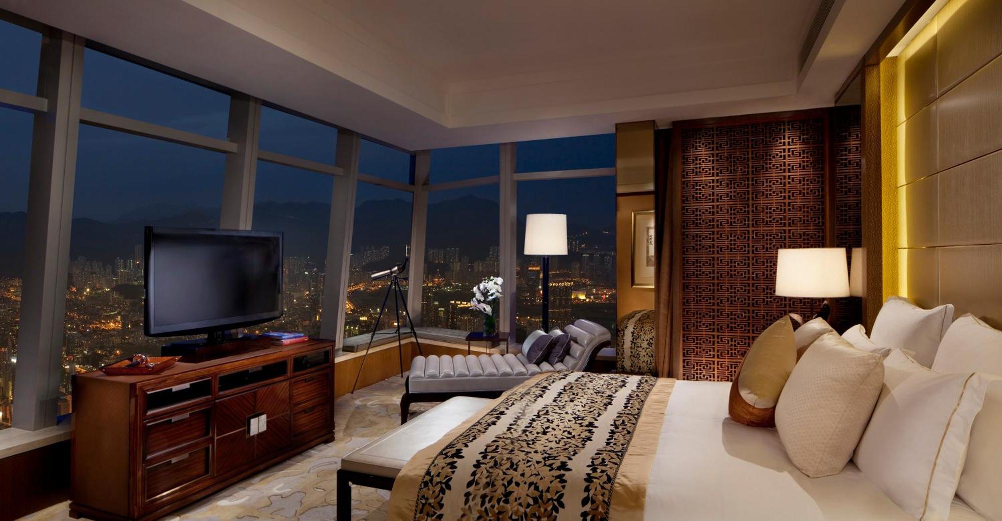 Suite Executive Premier con cama extragrande y acceso al club lounge
