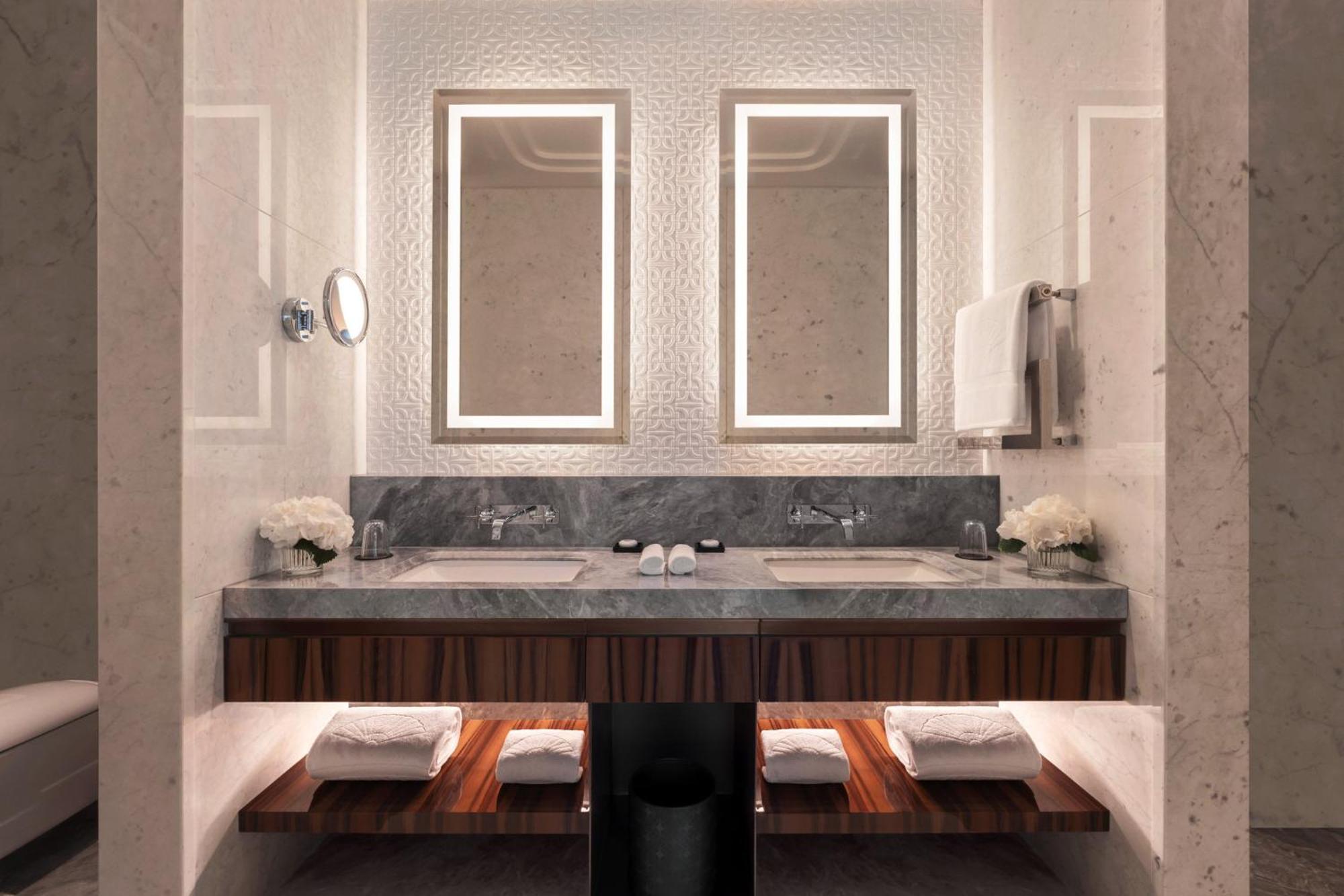 Mandarin King Room,1604160983:JPEG