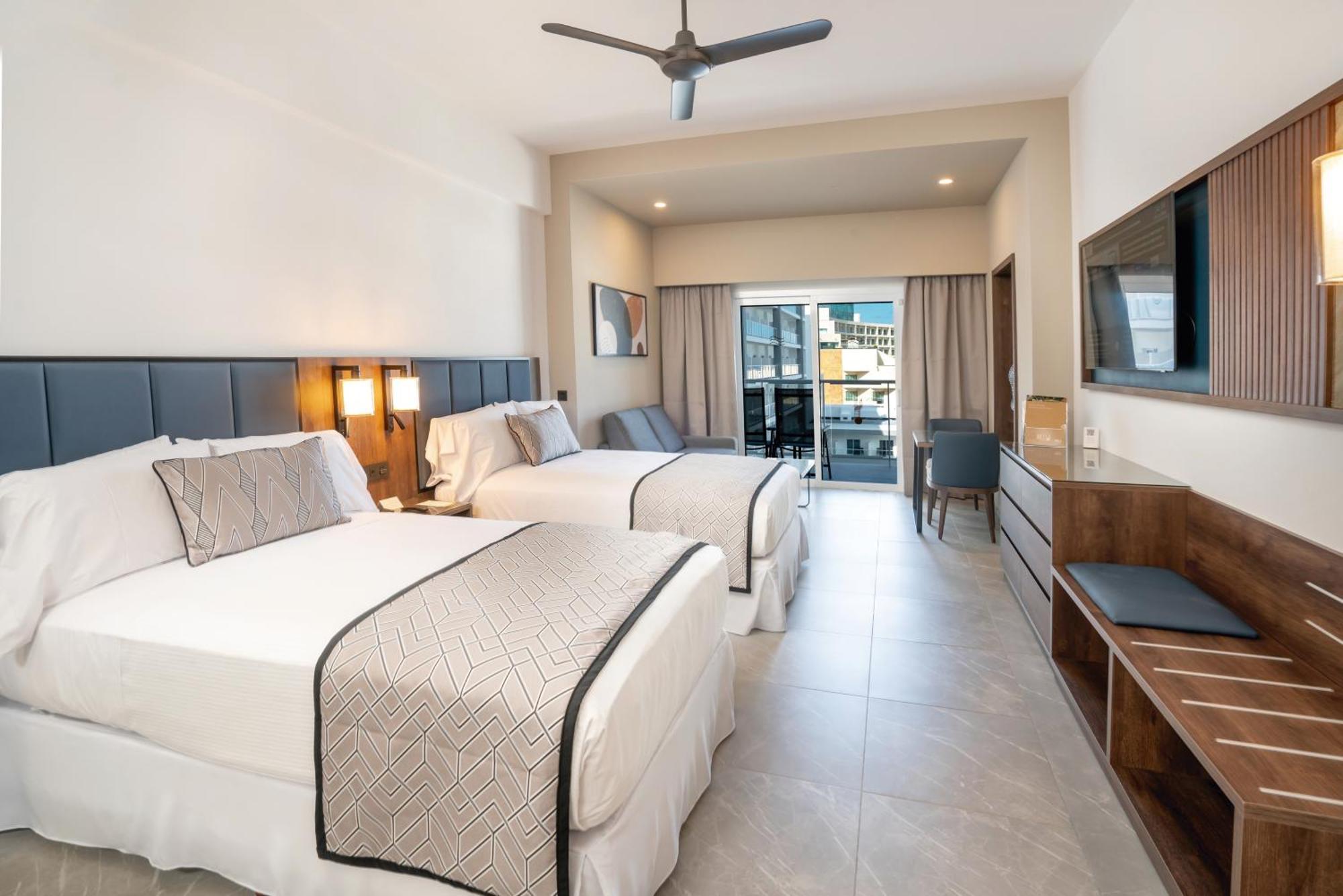 Junior Suite Partial Ocean View