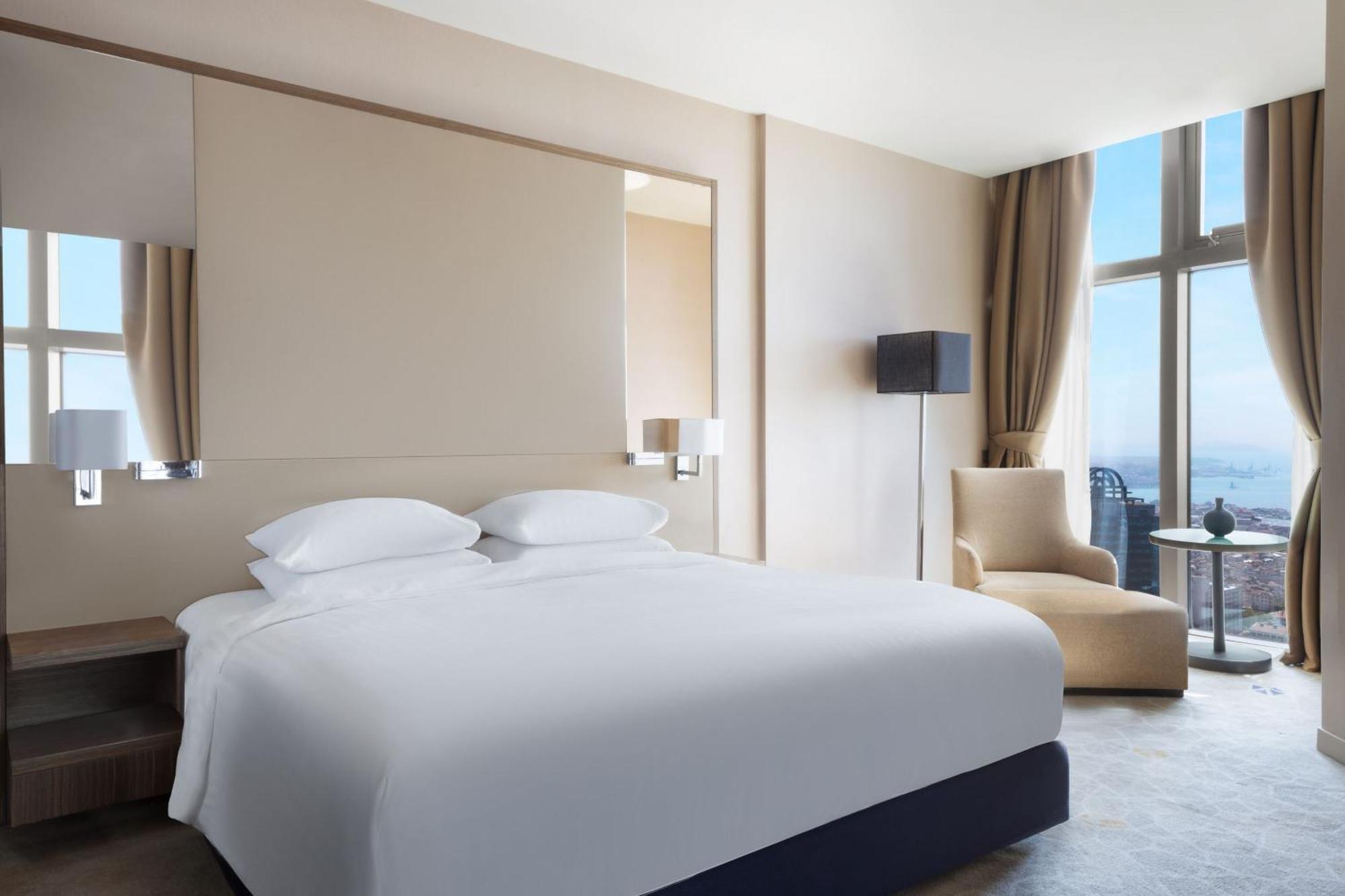 Suite Junior Doble con acceso al salón executive - Cama extragrande