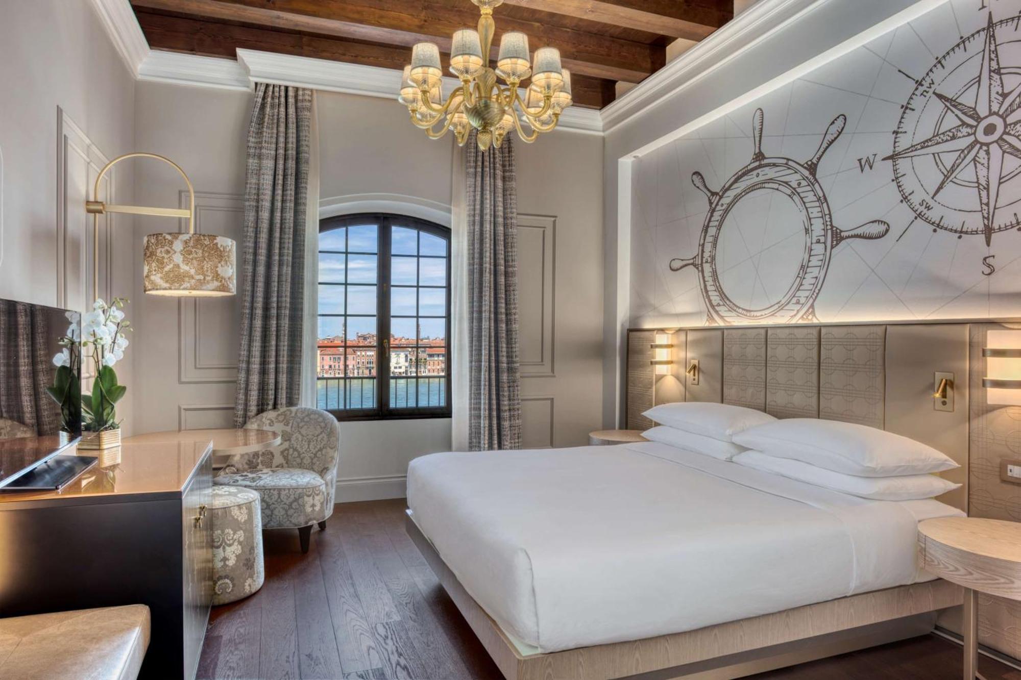 Habitación Doble Ejecutiva (cama extragrande) con vistas