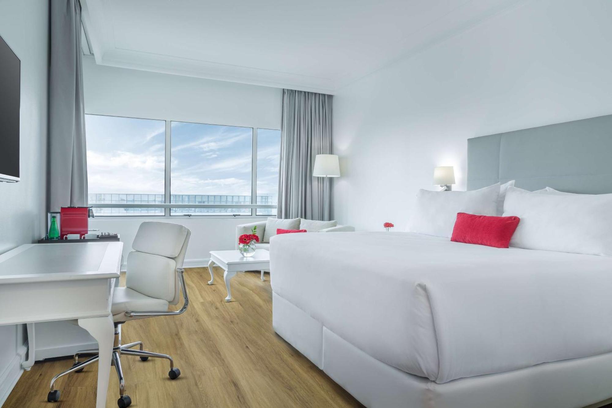 Habitación Doble Superior con vistas y cama supletoria (2 adultos + 1 niño) - 1 o 2 camas