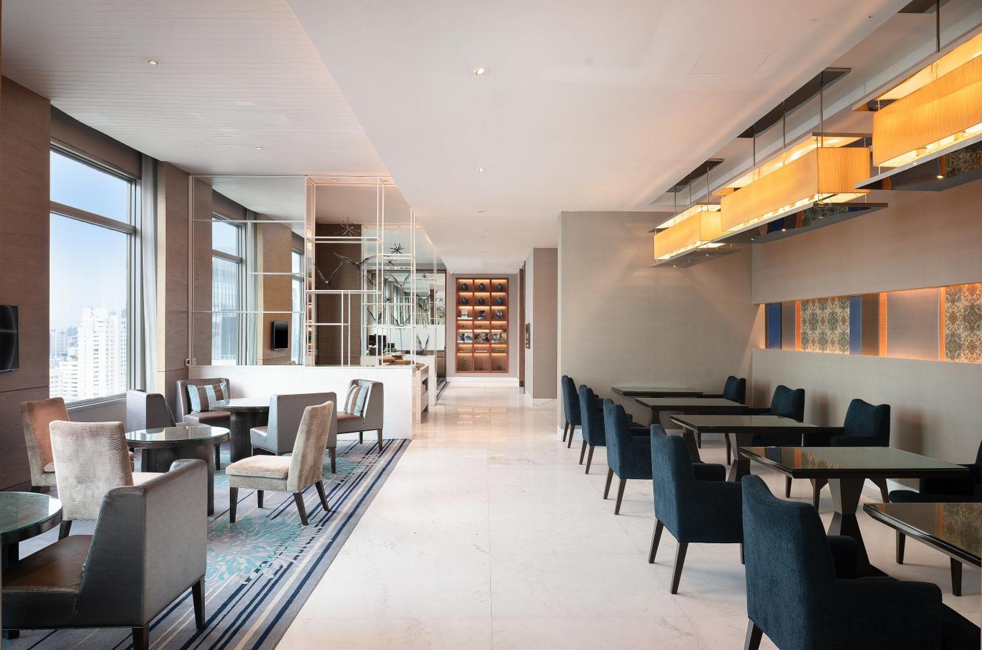 Suite Junior con acceso al salón