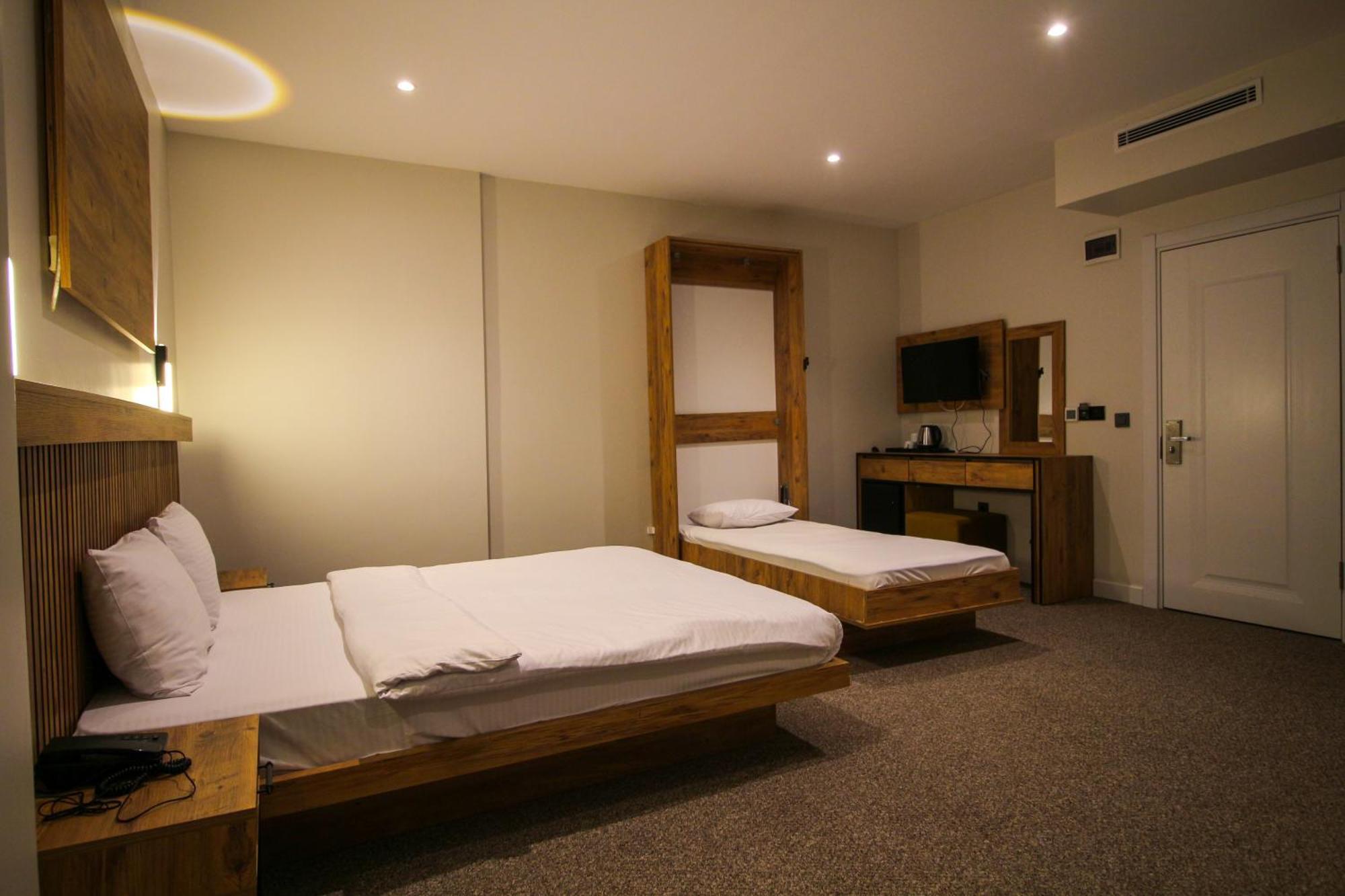 Habitación Triple con balcón