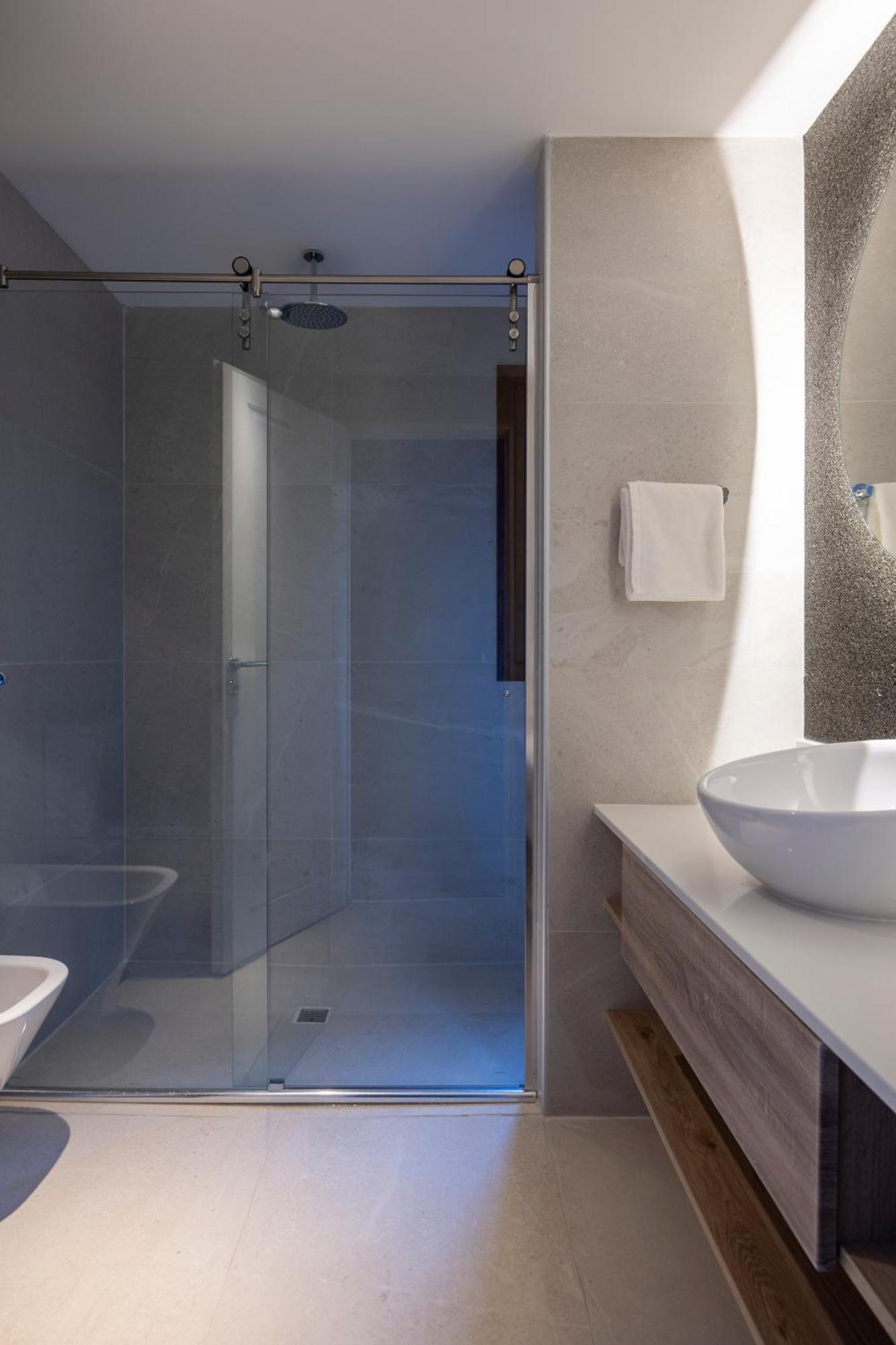 Suite con vistas al lago, cama extragrande, para no fumadores
