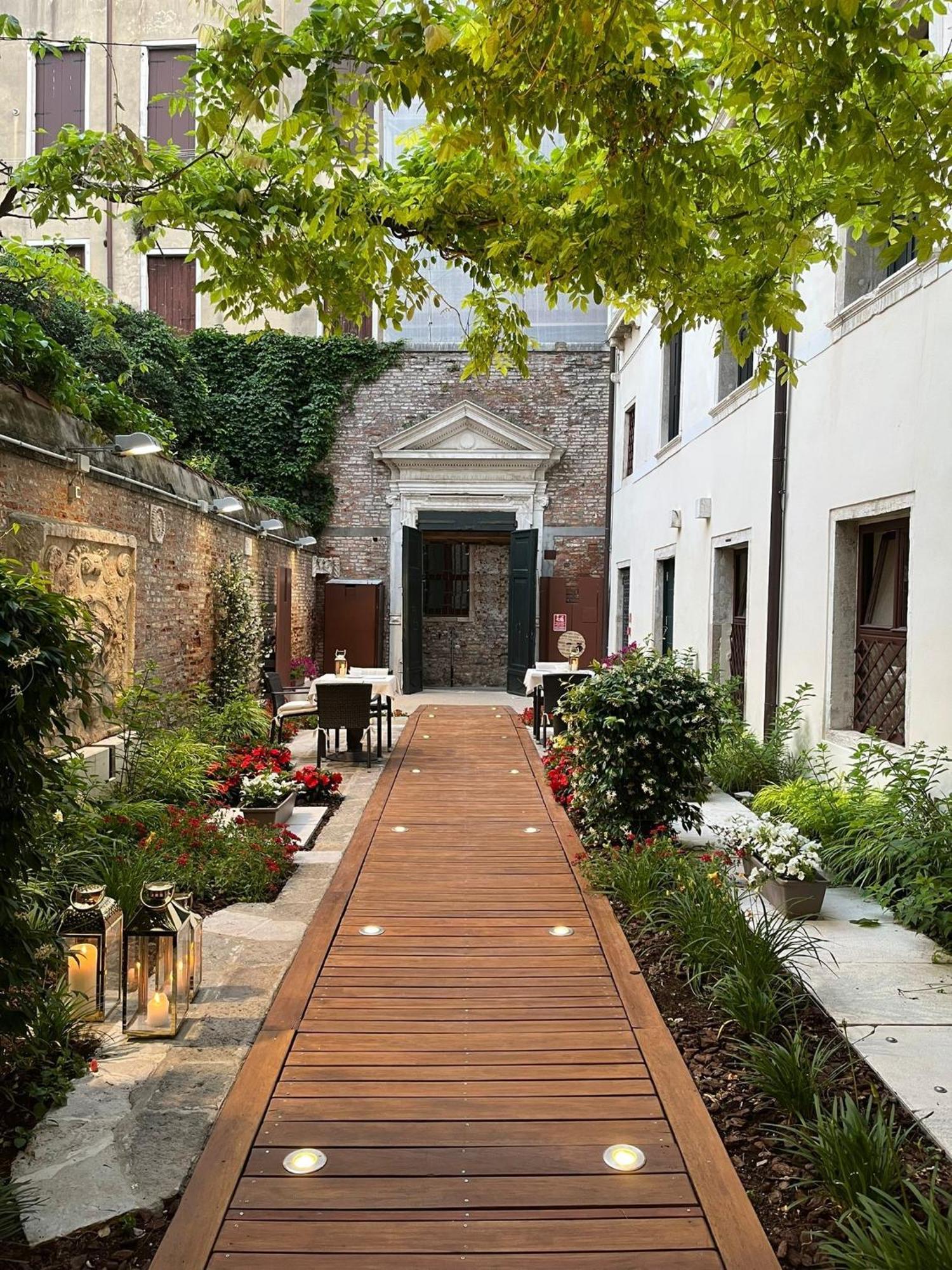 Suite con vistas al jardín