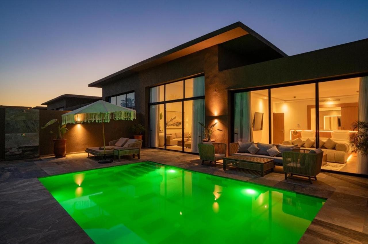 Villa con piscina privada