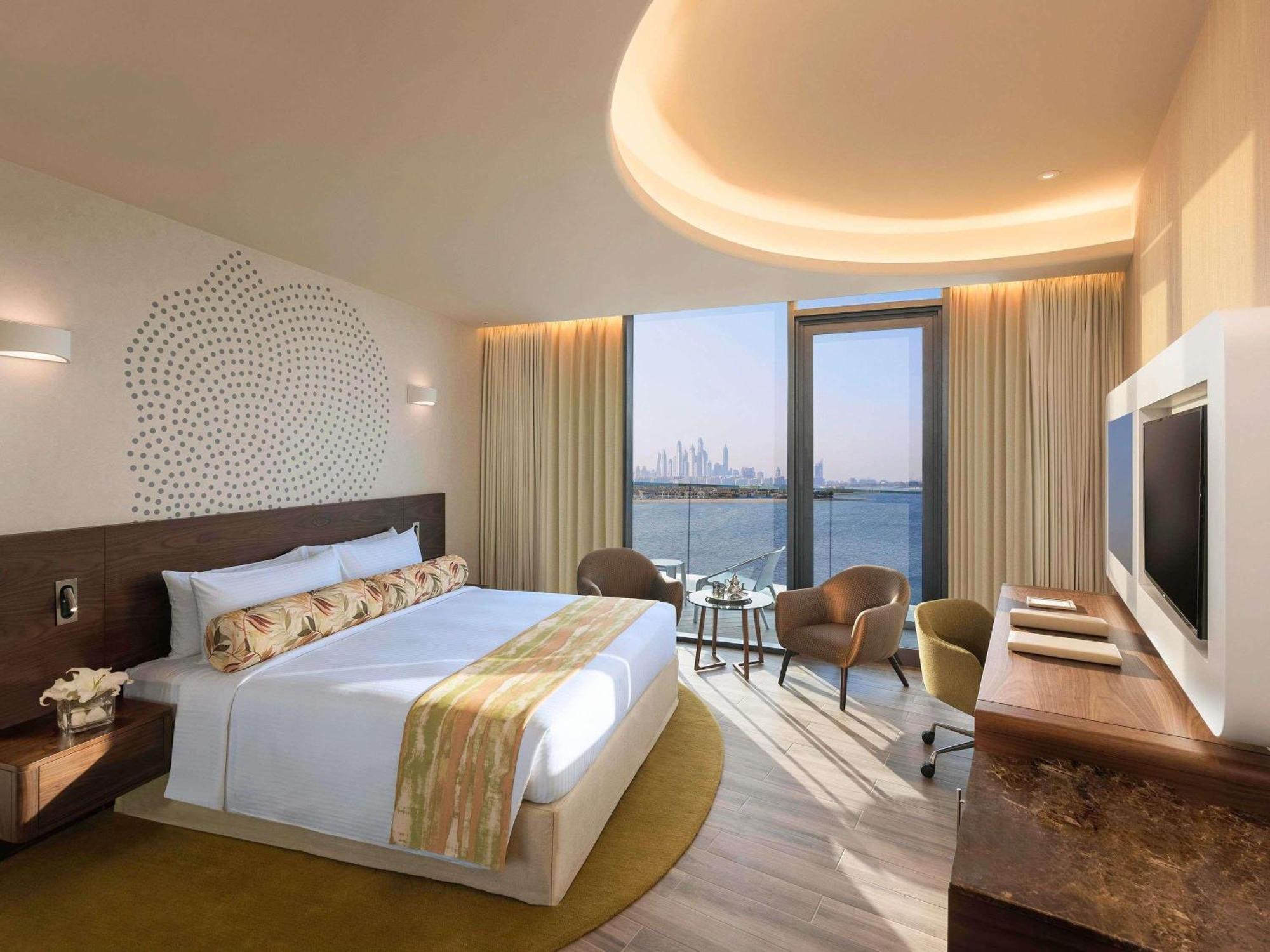 Habitación Premium con balcón y vistas al mar desde la Palma - Acceso al salón Club