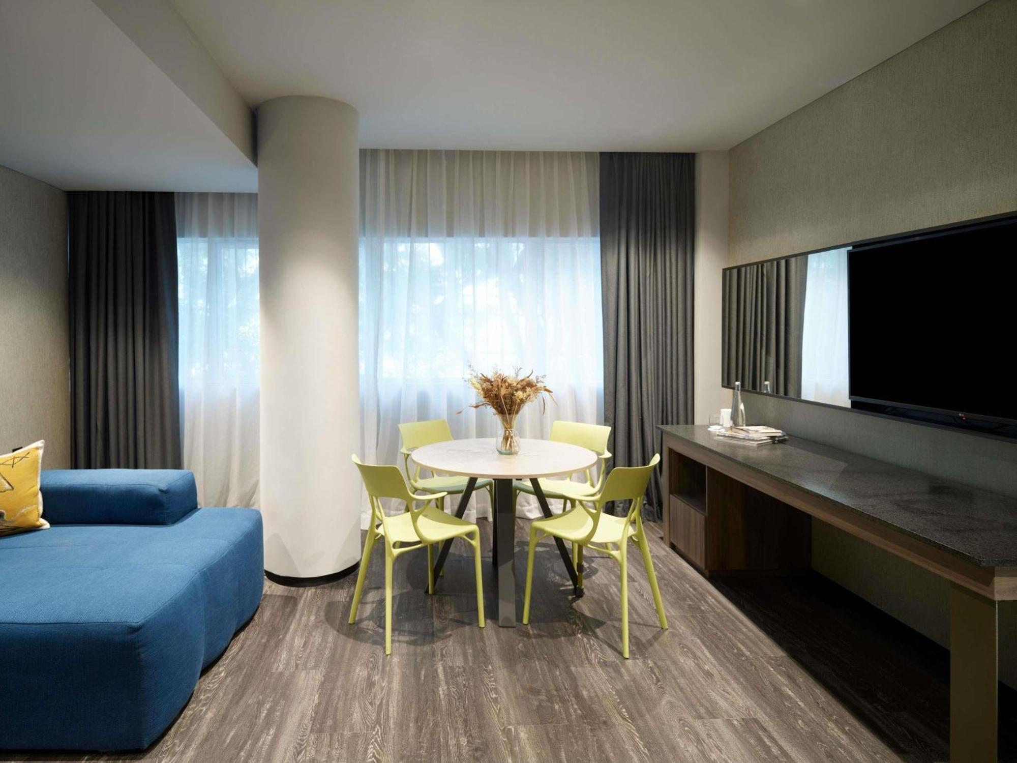 Suite en esquina con cama extragrande