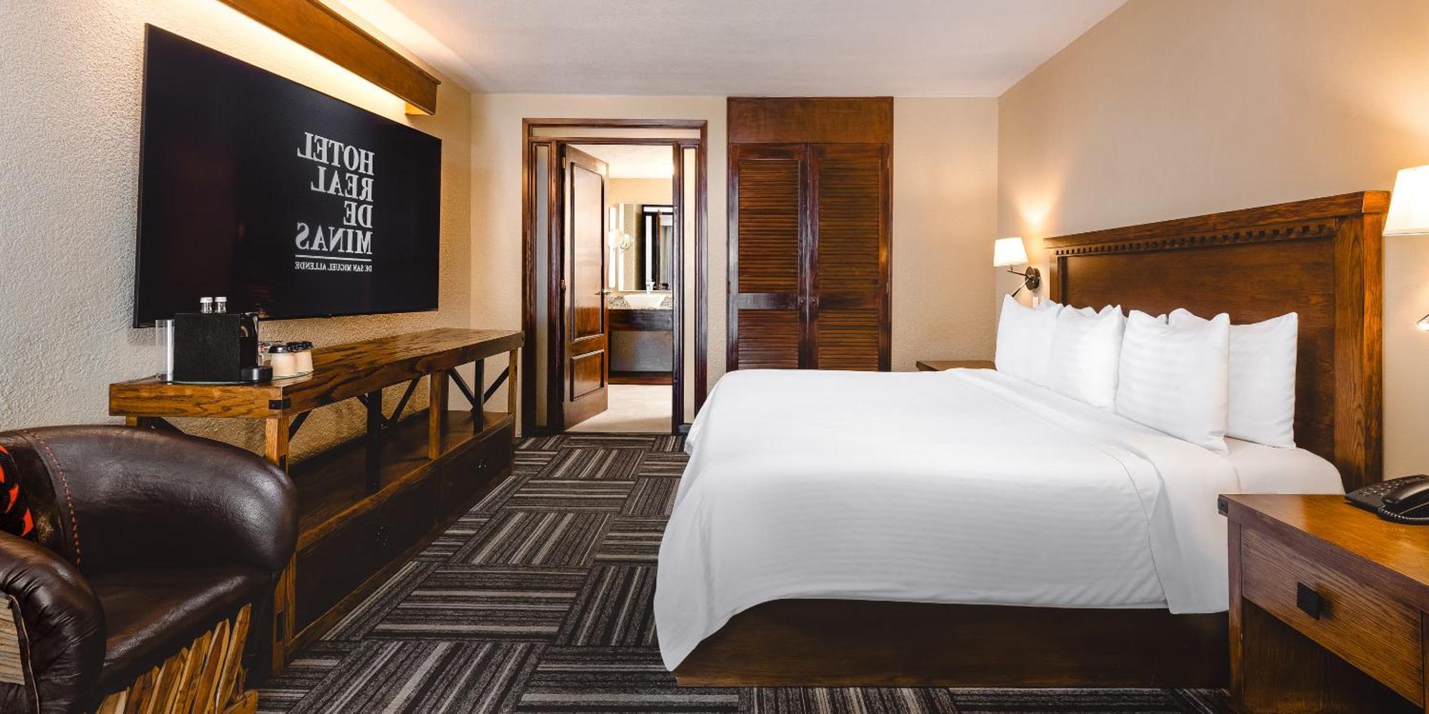 Junior Suite,1742646225:JPEG