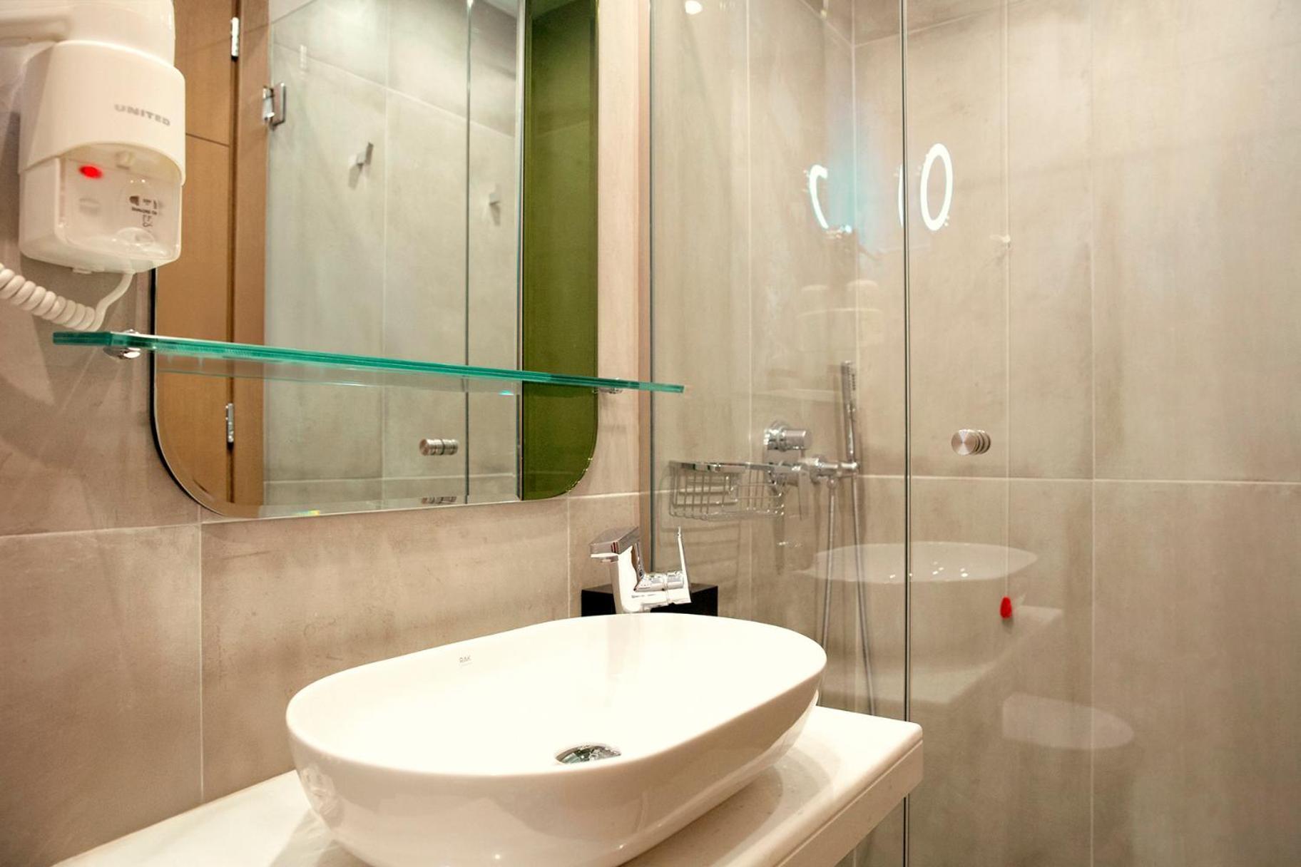 Suite Junior con vistas al atrio