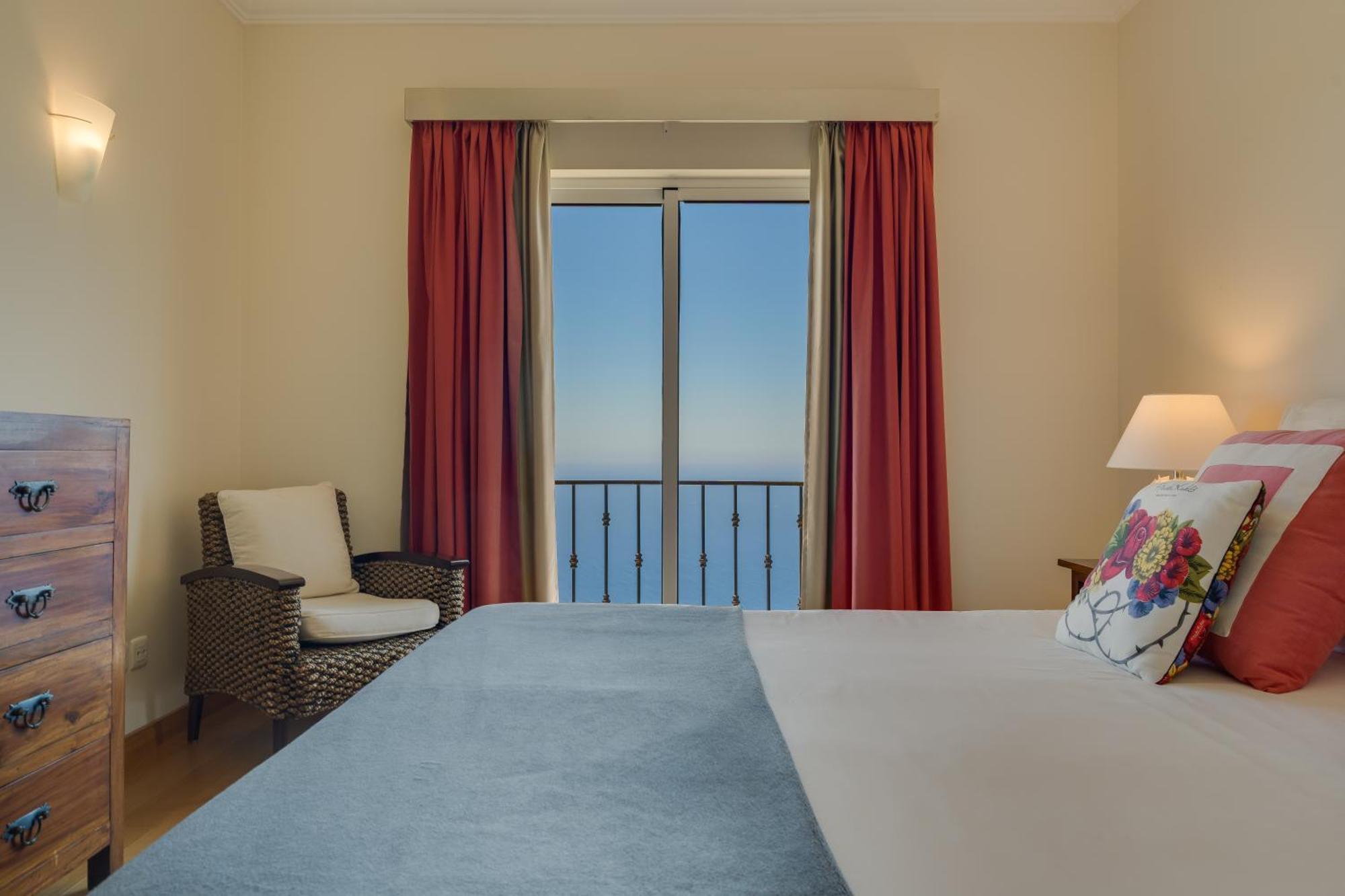Apartamento de 2 dormitorios con vistas al mar