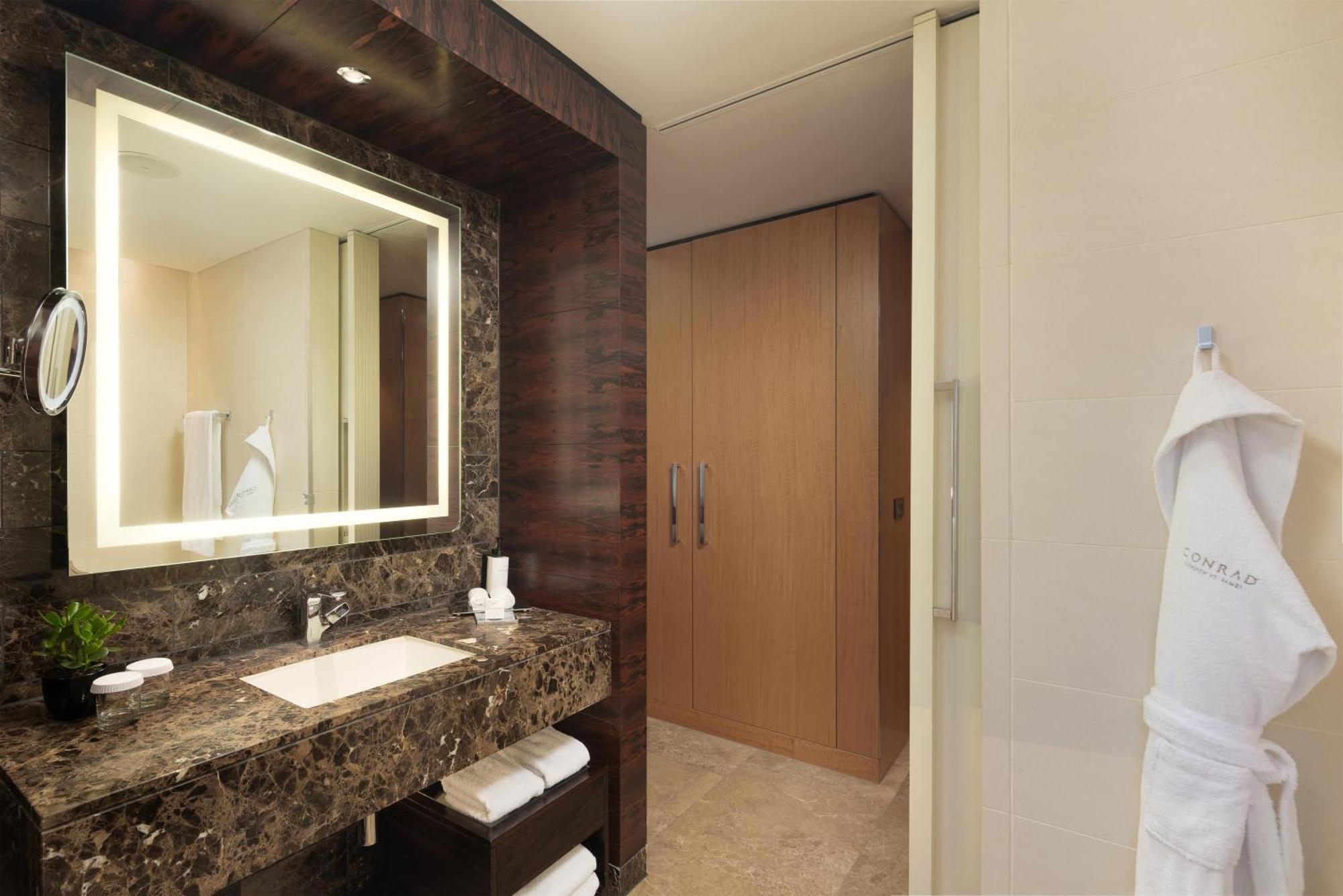 Suite de 1 dormitorio con acceso al salón