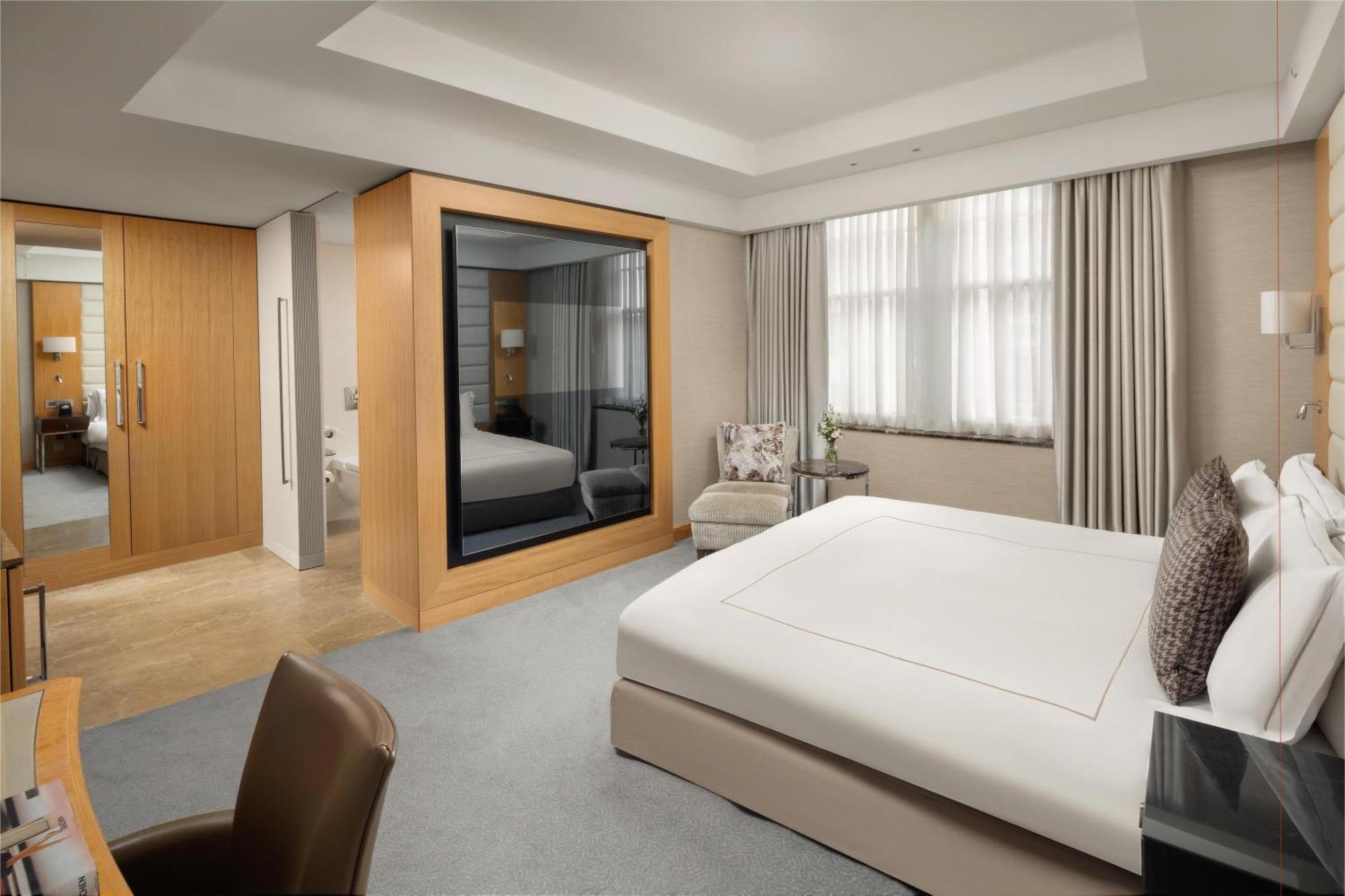 Habitación Superior con cama extragrande - Adaptada para personas de movilidad reducida