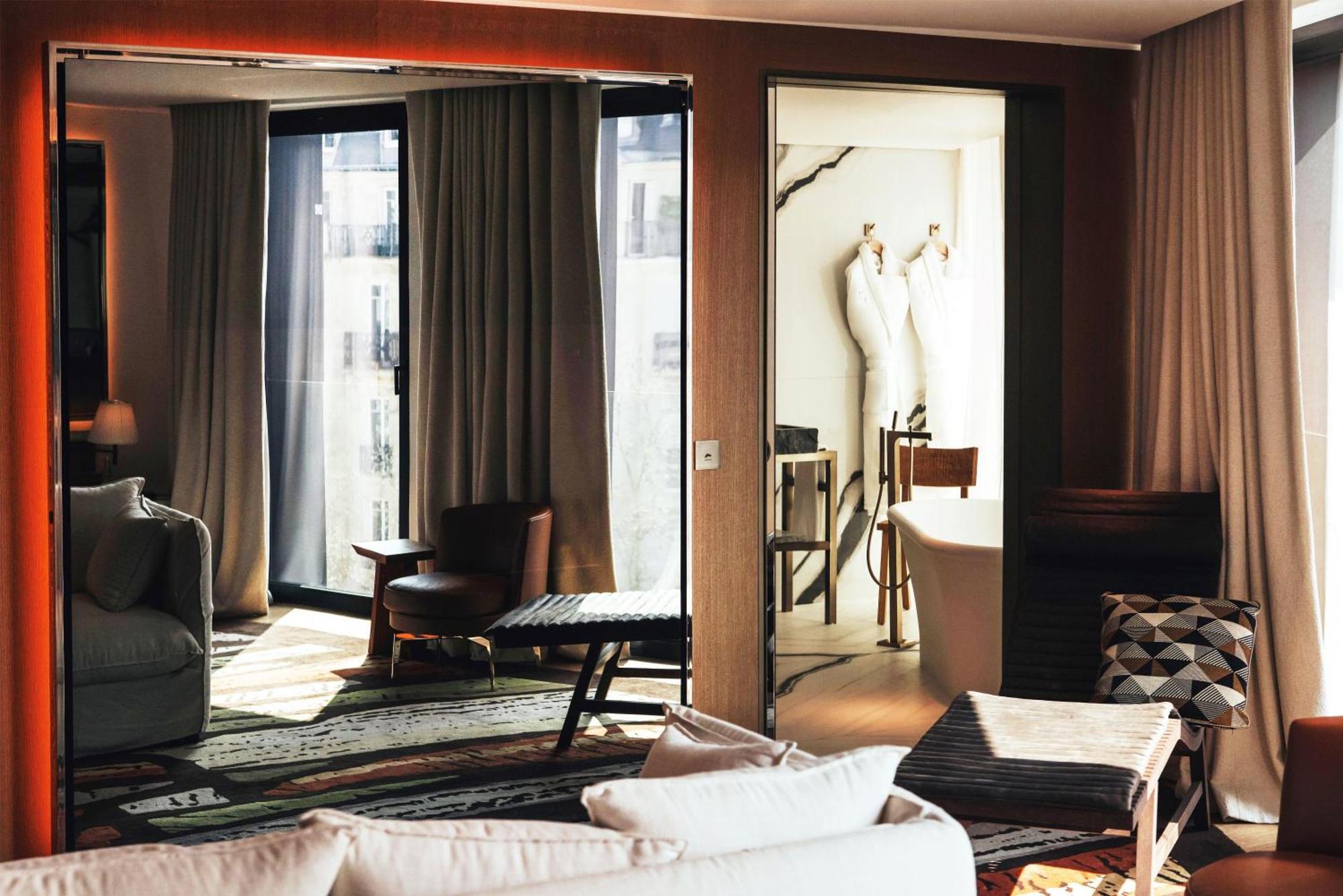Prestige Junior King Suite