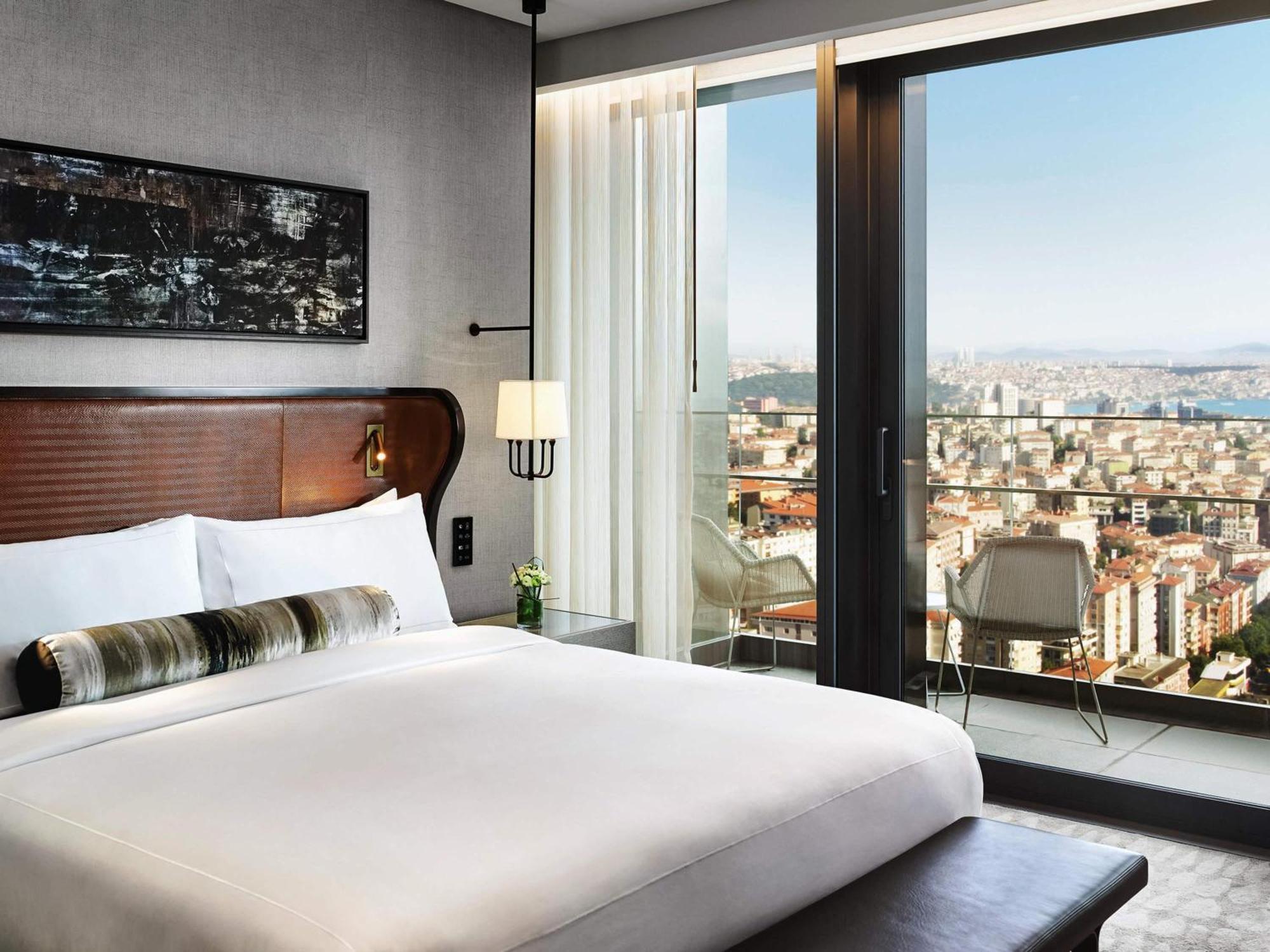 Fairmont Two Bedroom Suite with Lounge Access
