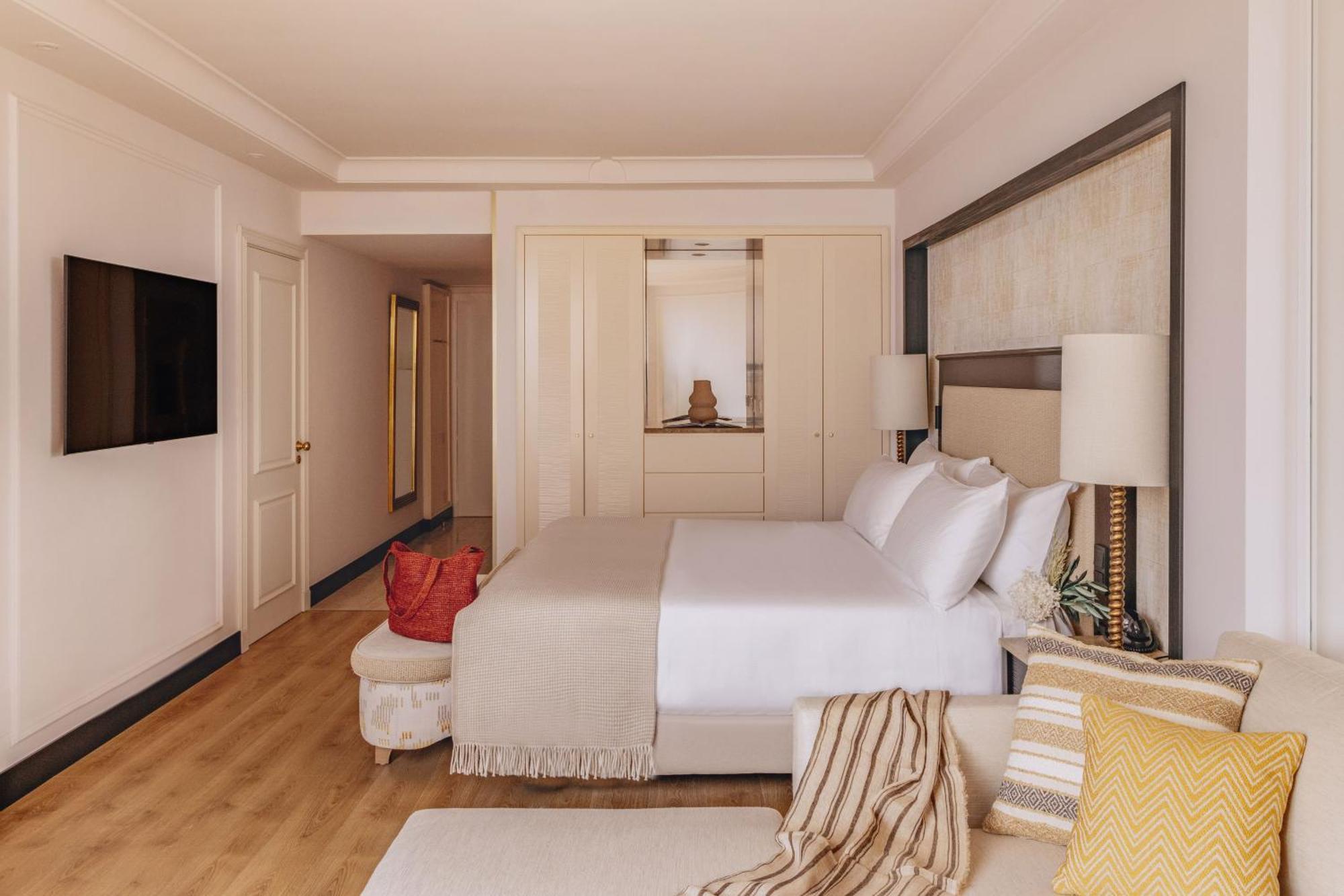 Junior Suite Frontal Sea View Connecting