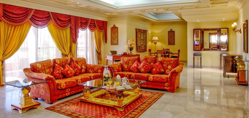 Suite Presidencial (2 adultos)