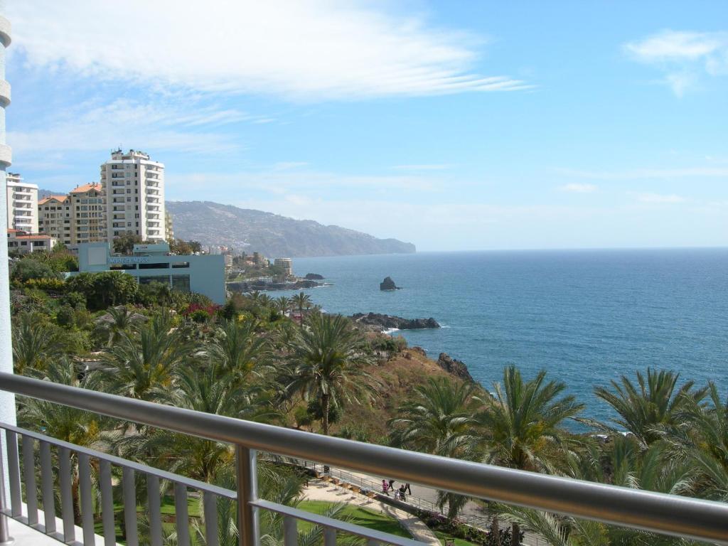 Habitación Triple Superior con vistas al mar
