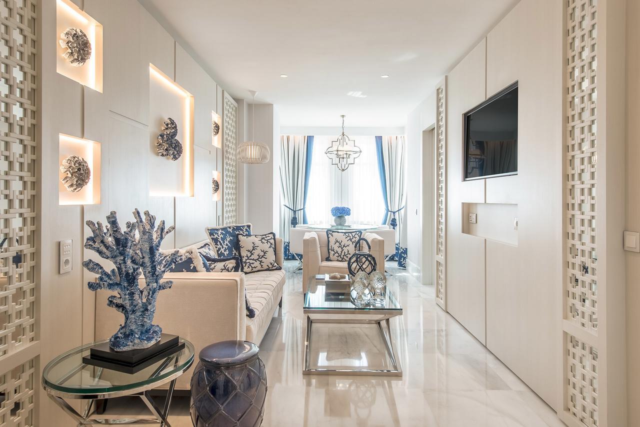 Suite con terraza y vistas al mar