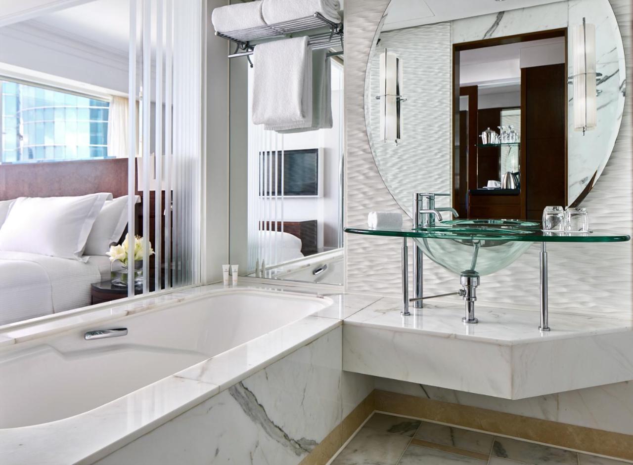 Oferta especial - Club Executive Deluxe y créditos hotel
