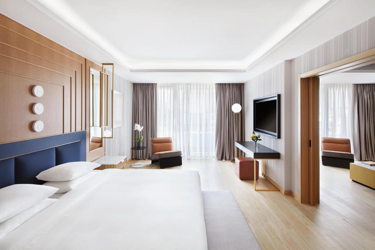 Suite en esquina con cama extragrande