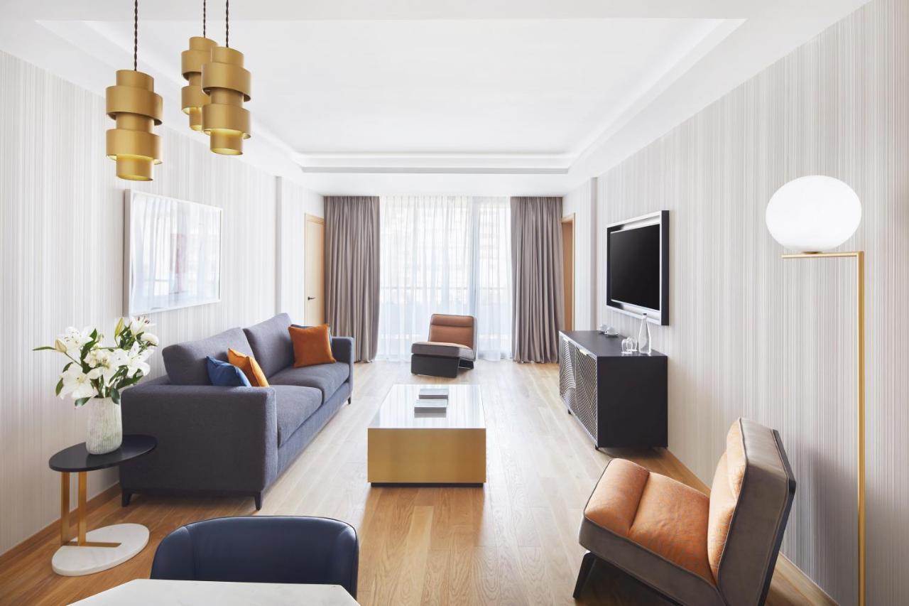 Suite Grand con 1 cama extragrande y vistas a la Acrópolis