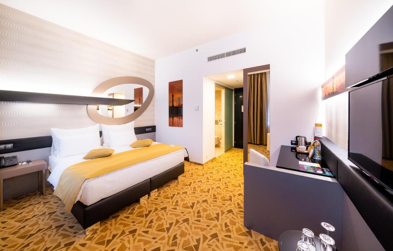 Deluxe Double Room,1433724607:JPEG