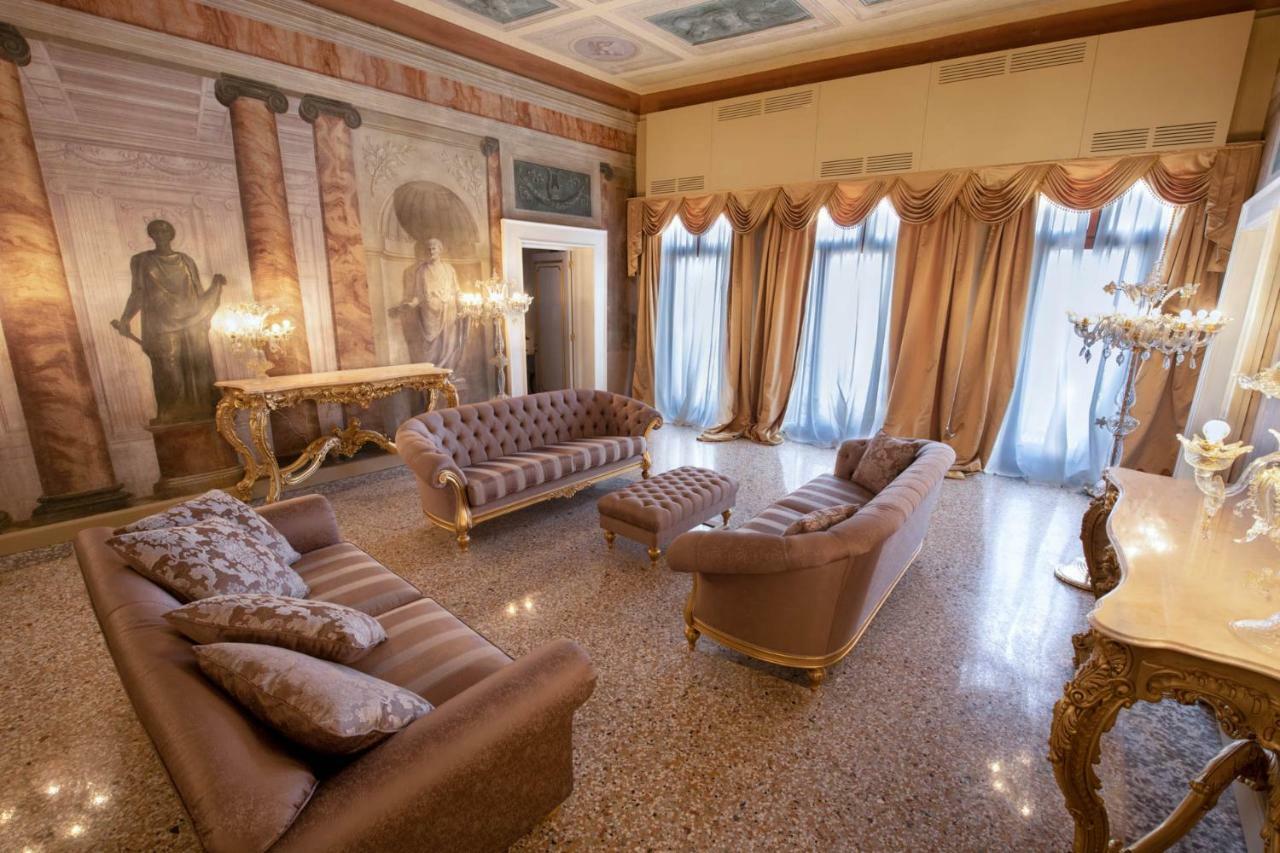 Suite Presidencial con vistas al canal