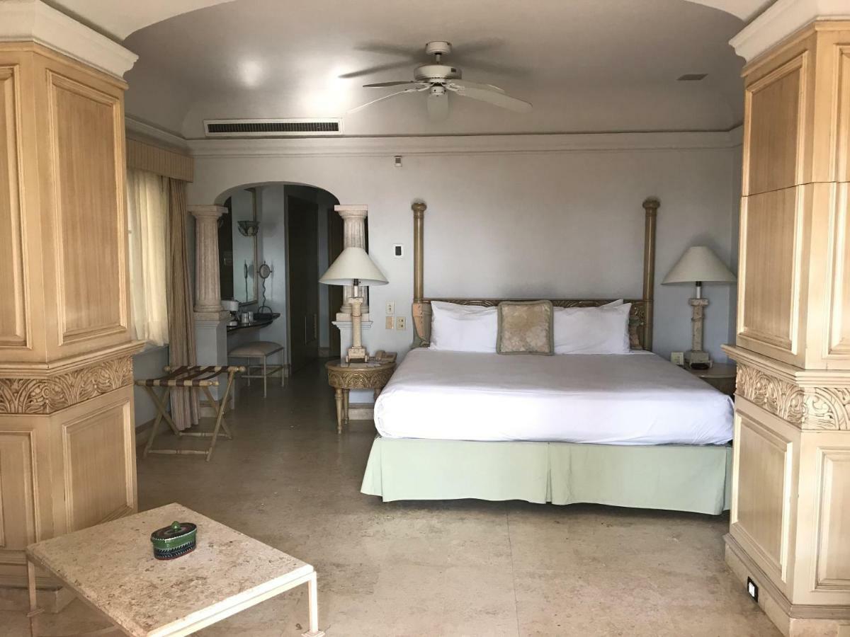 Habitación Deluxe con cama extragrande y régimen de todo incluido