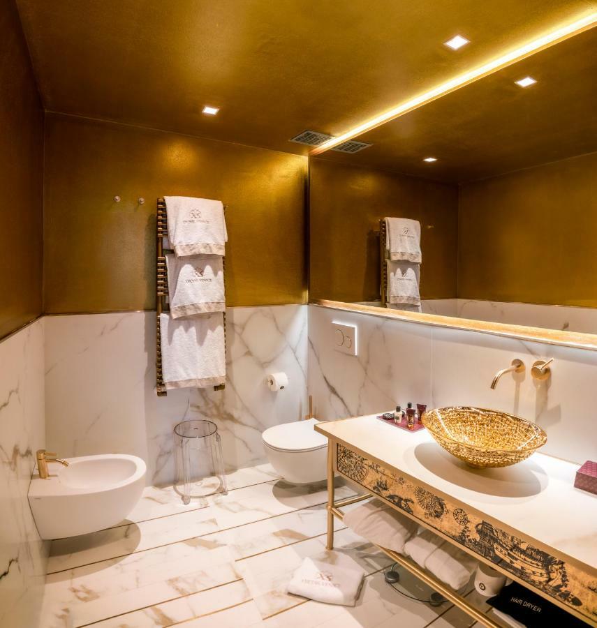 Suite Executive con spa y vistas al canal